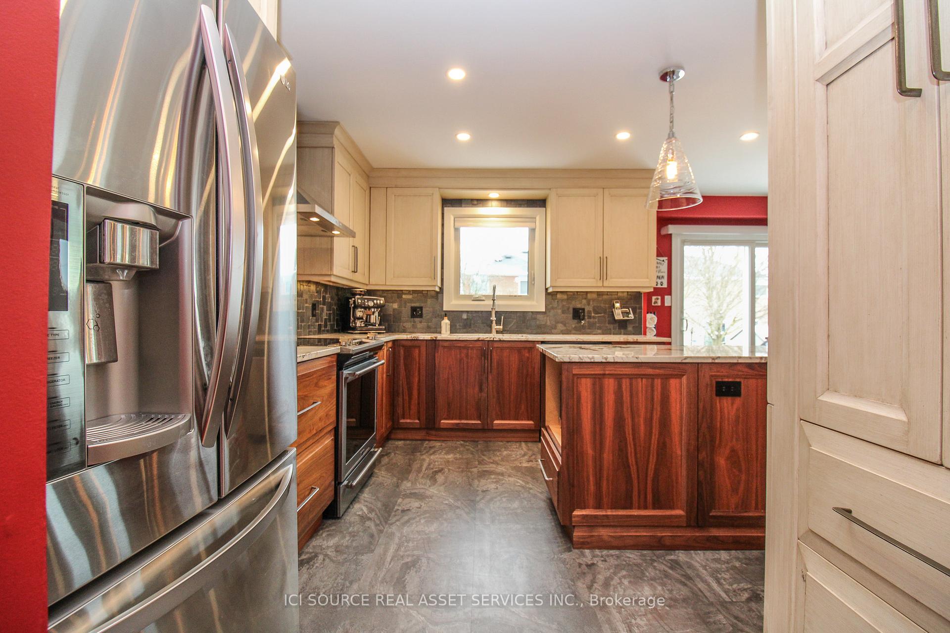 Photo 10 of 1664 Edenwood Drive, Oshawa, Samac — HOMEH