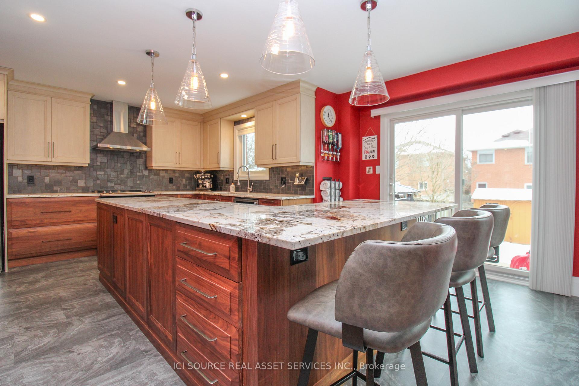 Photo 14 of 1664 Edenwood Drive, Oshawa, Samac — HOMEH