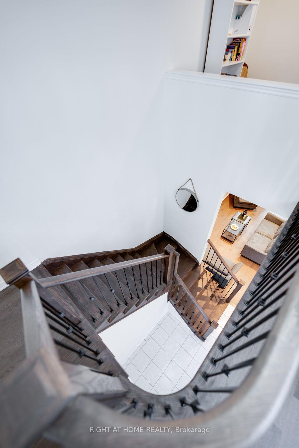 Photo 8 of 11 Mountainside Crescent, Whitby, Rolling Acres — HOMEH