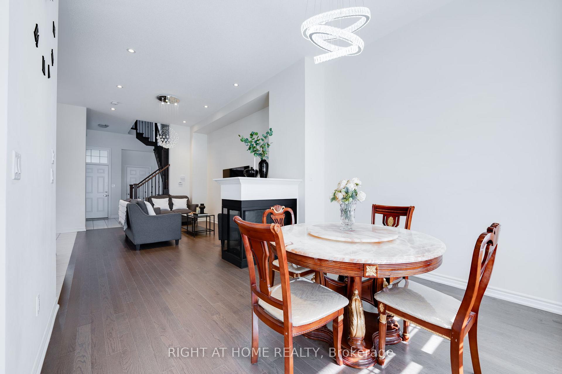 Photo 25 of 11 Mountainside Crescent, Whitby, Rolling Acres — HOMEH
