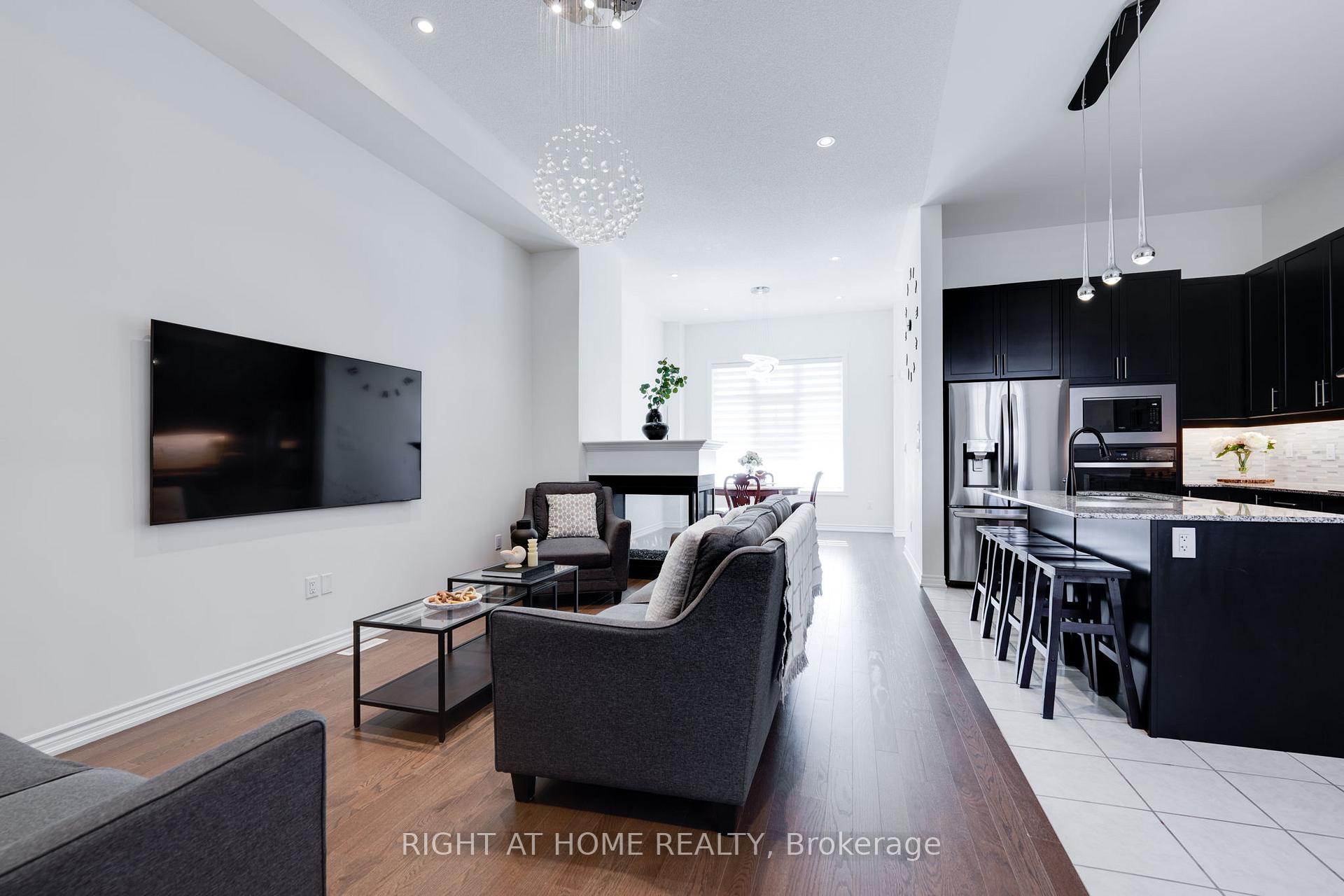 Photo 26 of 11 Mountainside Crescent, Whitby, Rolling Acres — HOMEH