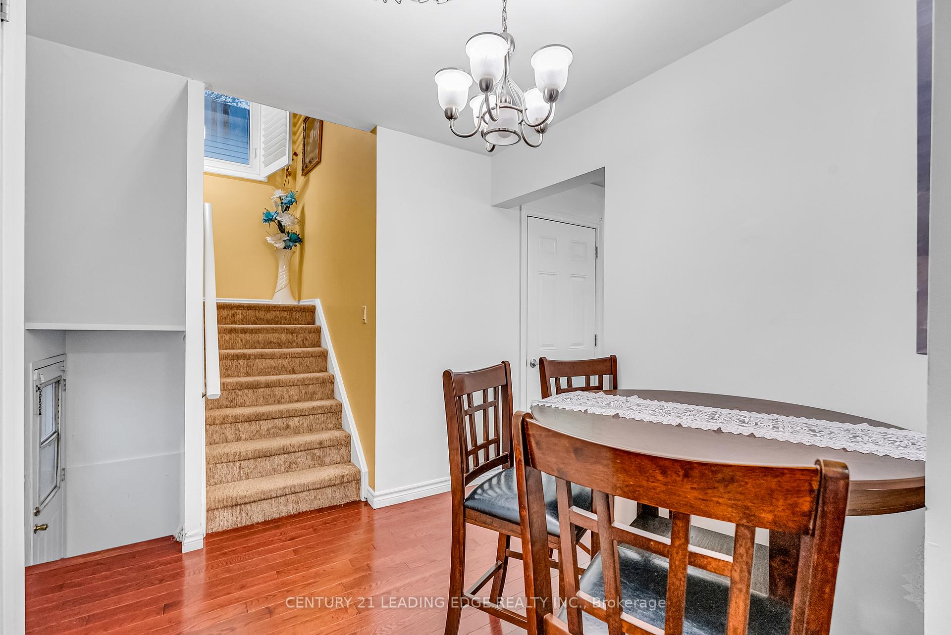 Photo 14 of 160 Brunswick Court, Oshawa, Donevan — HOMEH