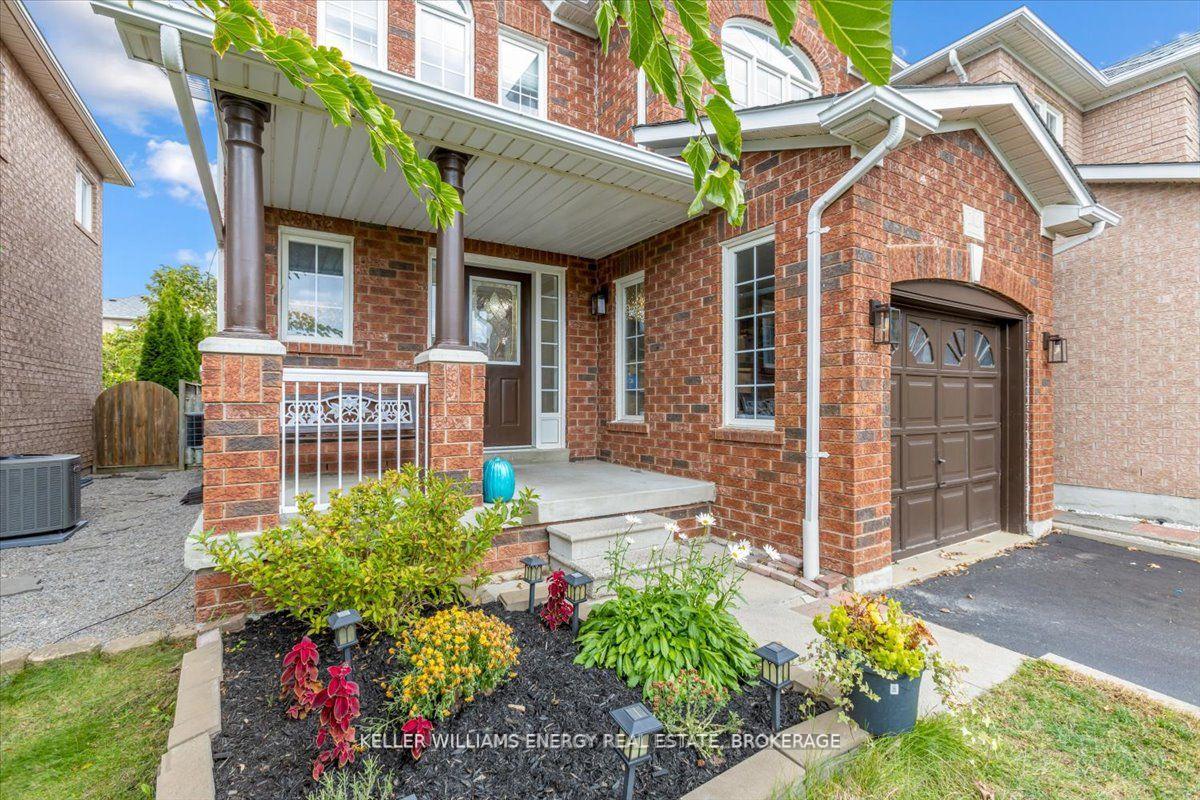Photo 2 of 10 Lurosa Crescent, Whitby, Taunton North — HOMEH