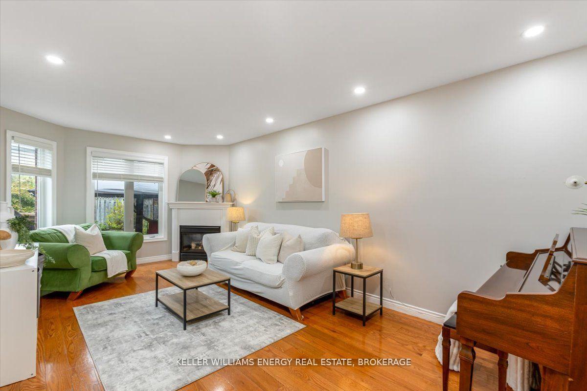 Photo 12 of 10 Lurosa Crescent, Whitby, Taunton North — HOMEH