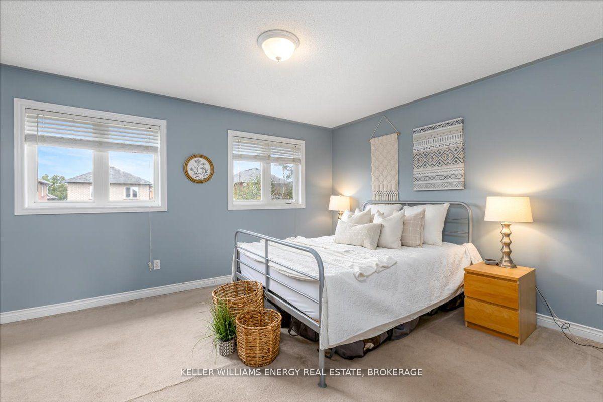 Photo 15 of 10 Lurosa Crescent, Whitby, Taunton North — HOMEH