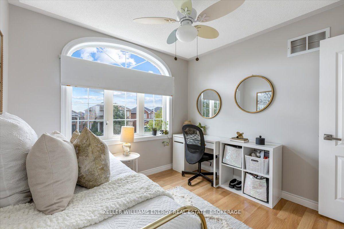 Photo 21 of 10 Lurosa Crescent, Whitby, Taunton North — HOMEH