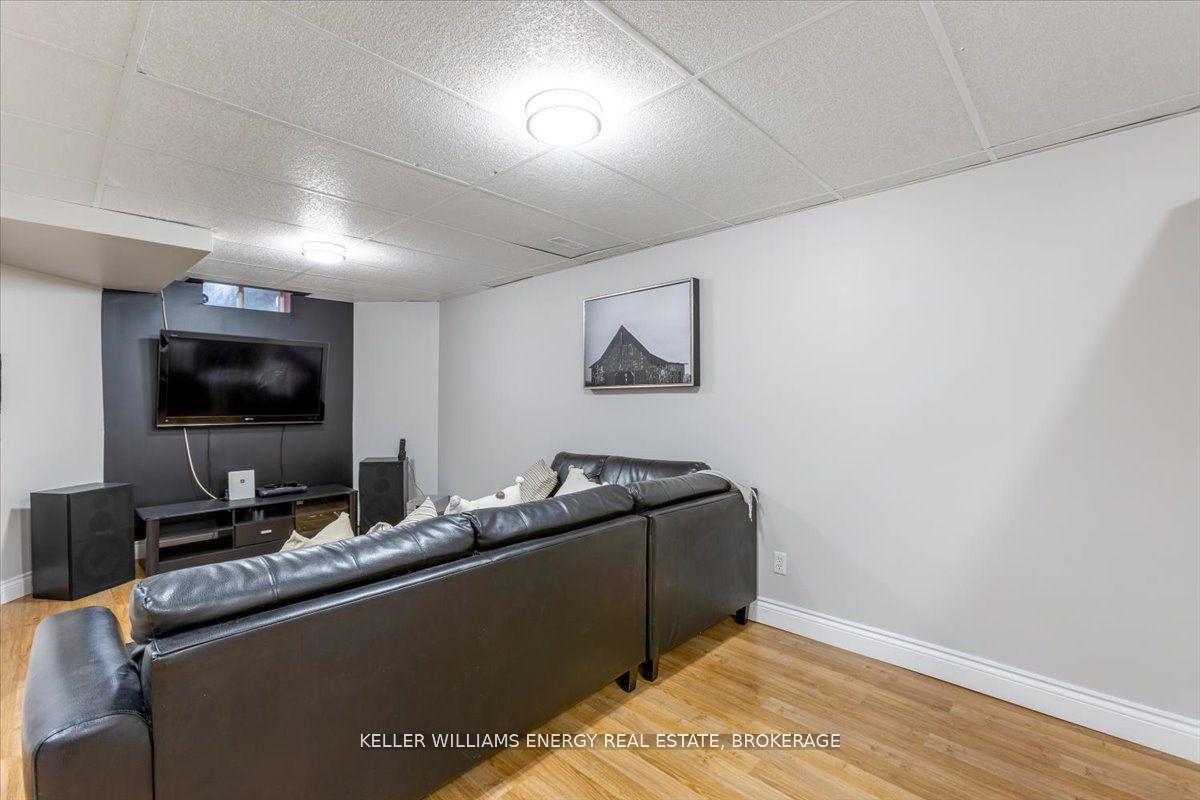 Photo 23 of 10 Lurosa Crescent, Whitby, Taunton North — HOMEH