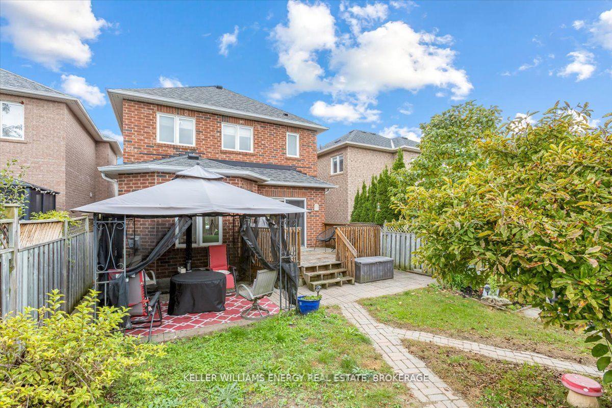Photo 32 of 10 Lurosa Crescent, Whitby, Taunton North — HOMEH