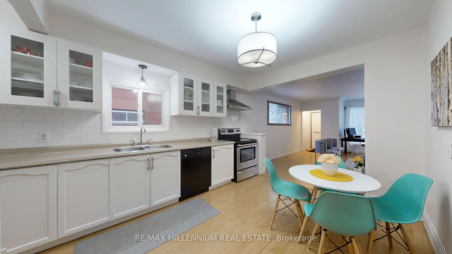 Photo 11 of 153 Elgin Street E, Oshawa, O'Neill — HOMEH