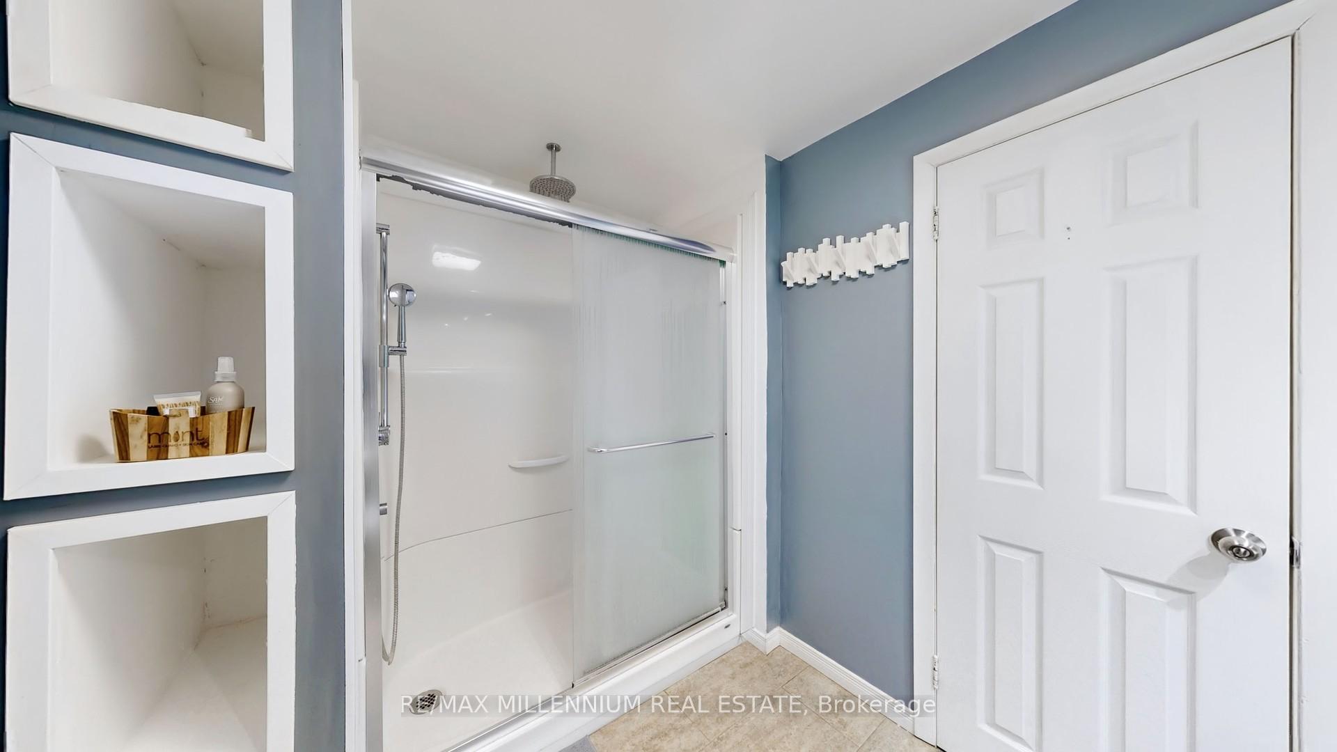 Photo 22 of 153 Elgin Street E, Oshawa, O'Neill — HOMEH