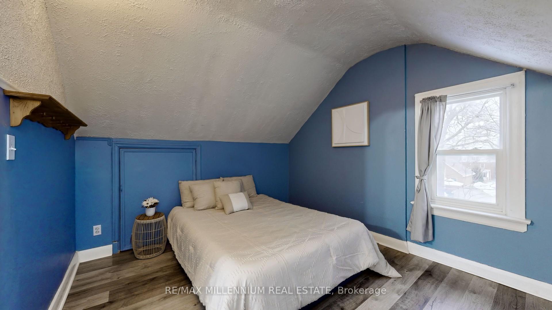 Photo 25 of 153 Elgin Street E, Oshawa, O'Neill — HOMEH