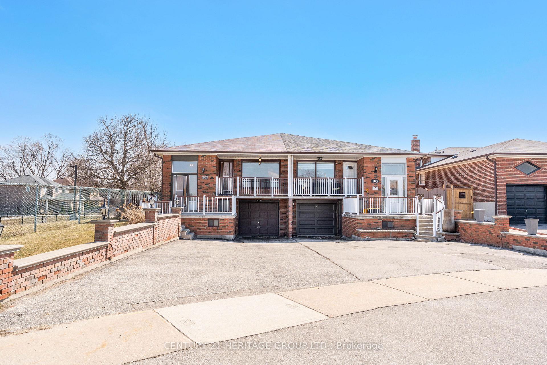 Photo 3 of 105 Andrew Park, Vaughan, West Woodbridge — HOMEH