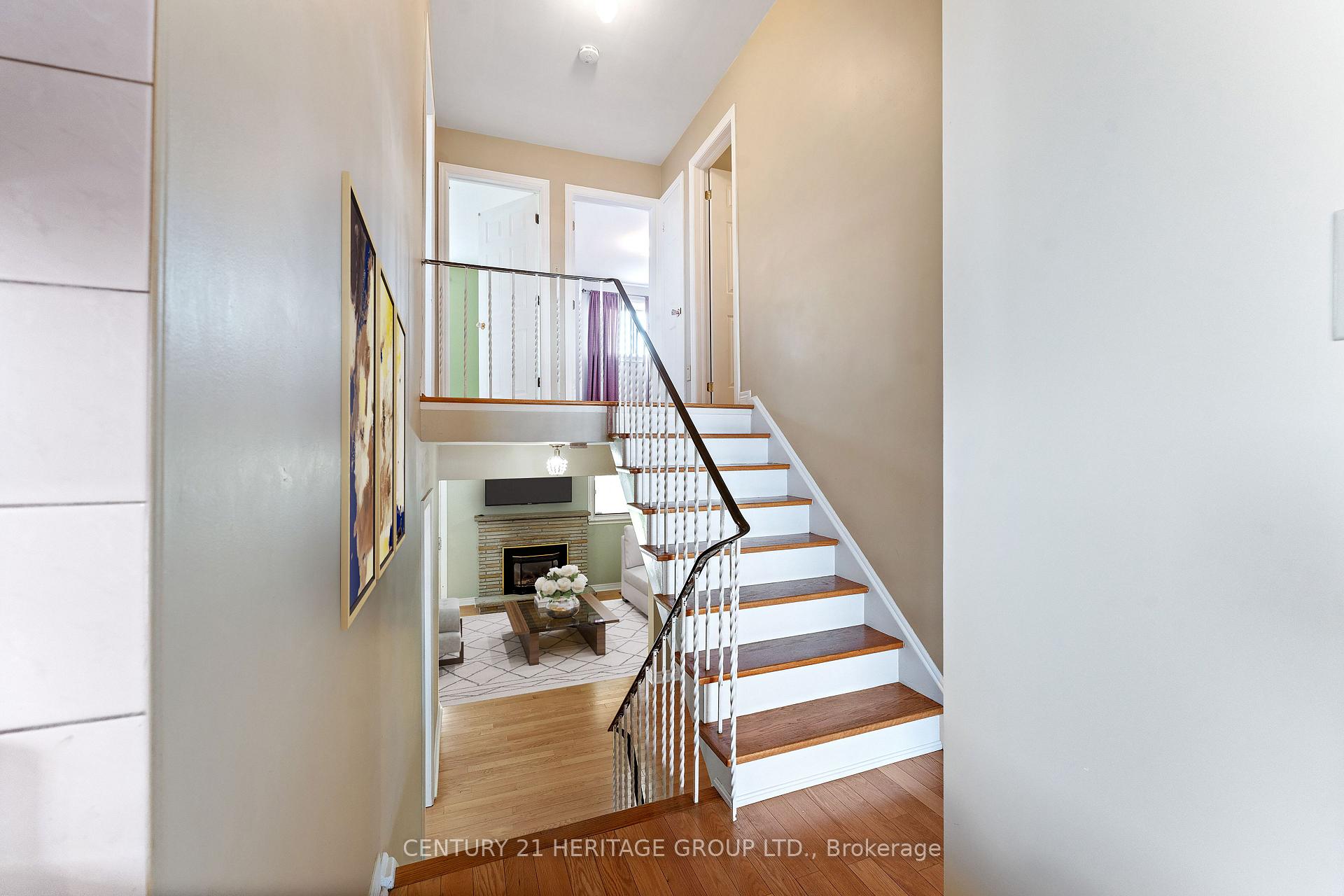 Photo 14 of 105 Andrew Park, Vaughan, West Woodbridge — HOMEH