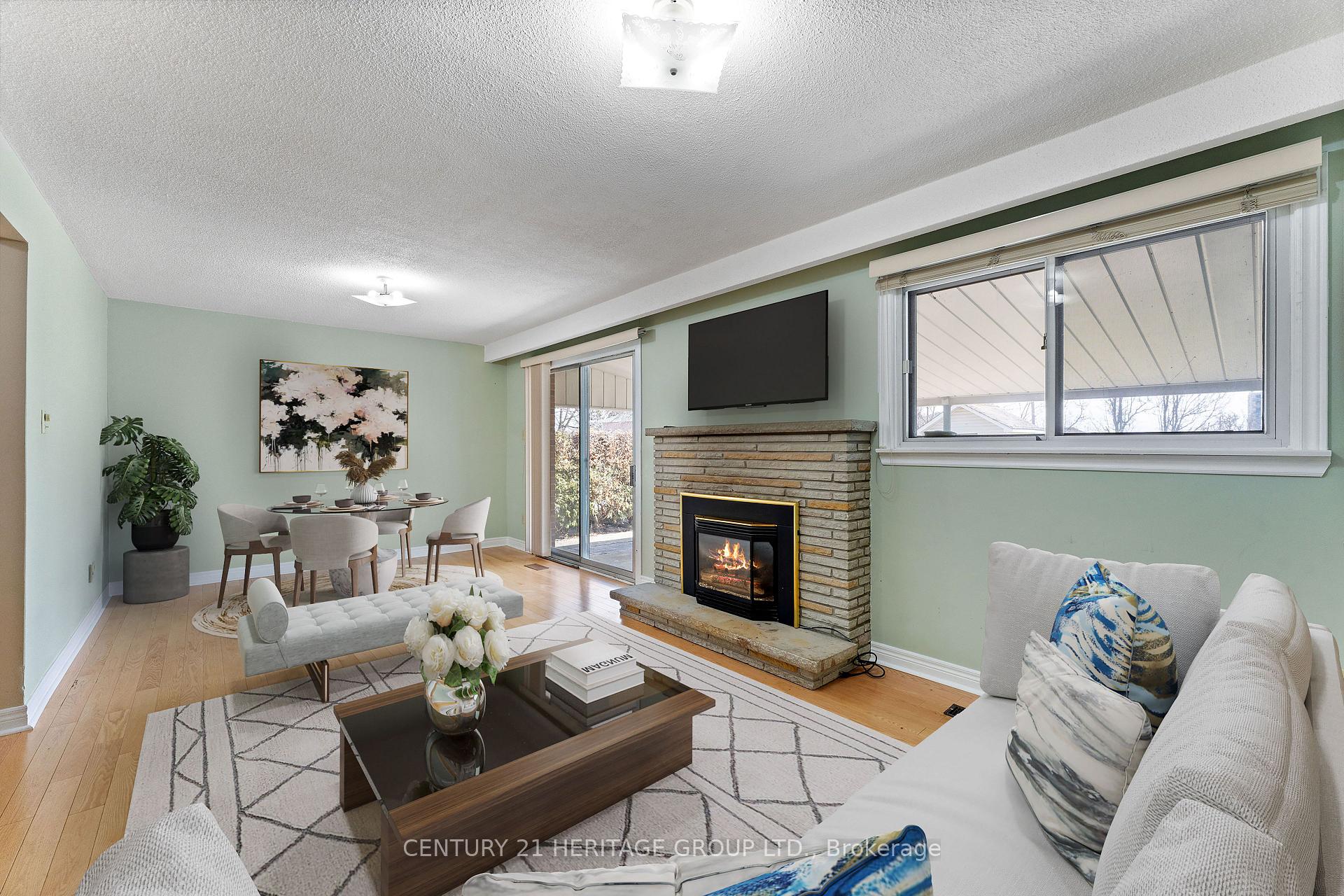 Photo 16 of 105 Andrew Park, Vaughan, West Woodbridge — HOMEH