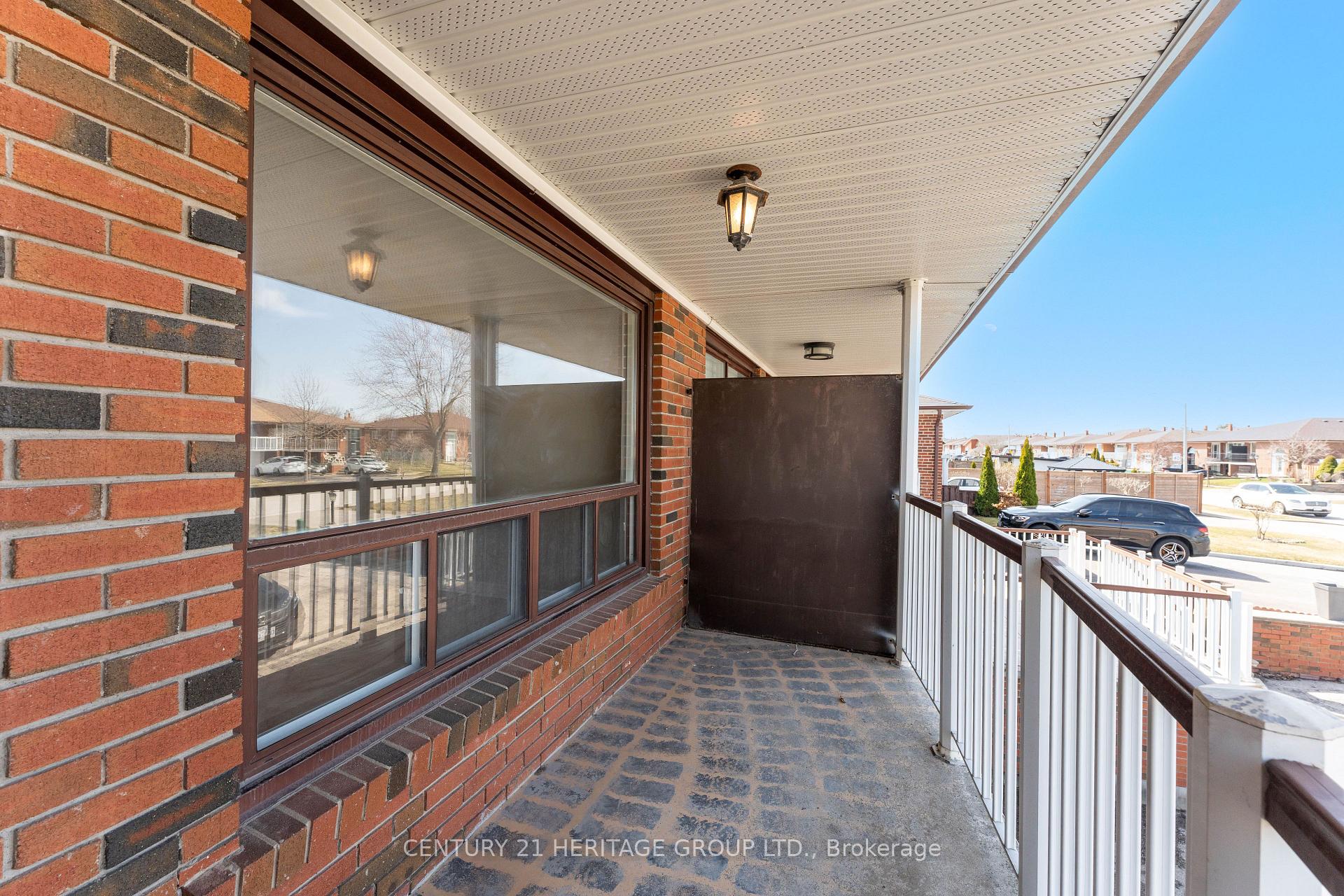 Photo 23 of 105 Andrew Park, Vaughan, West Woodbridge — HOMEH