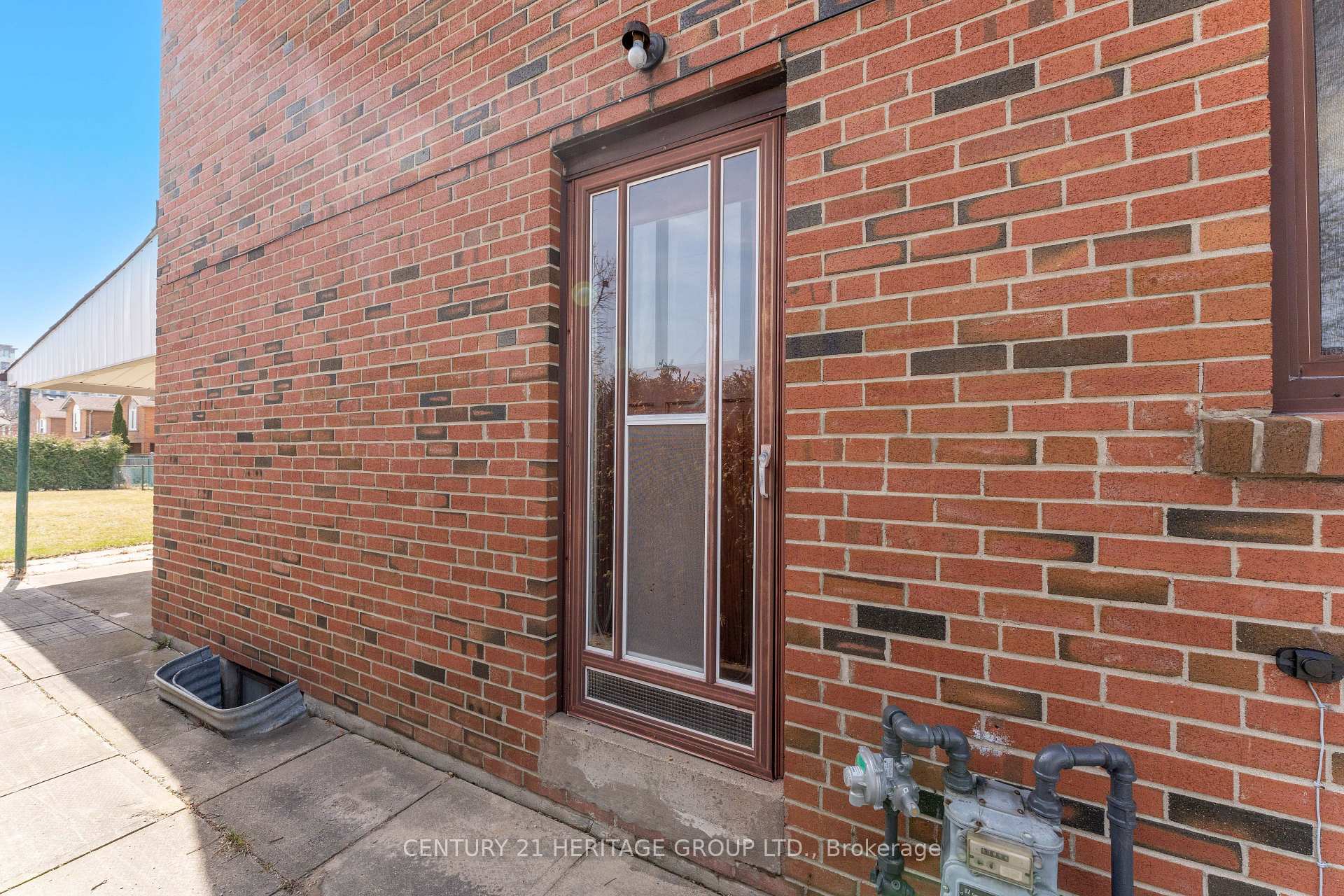 Photo 25 of 105 Andrew Park, Vaughan, West Woodbridge — HOMEH