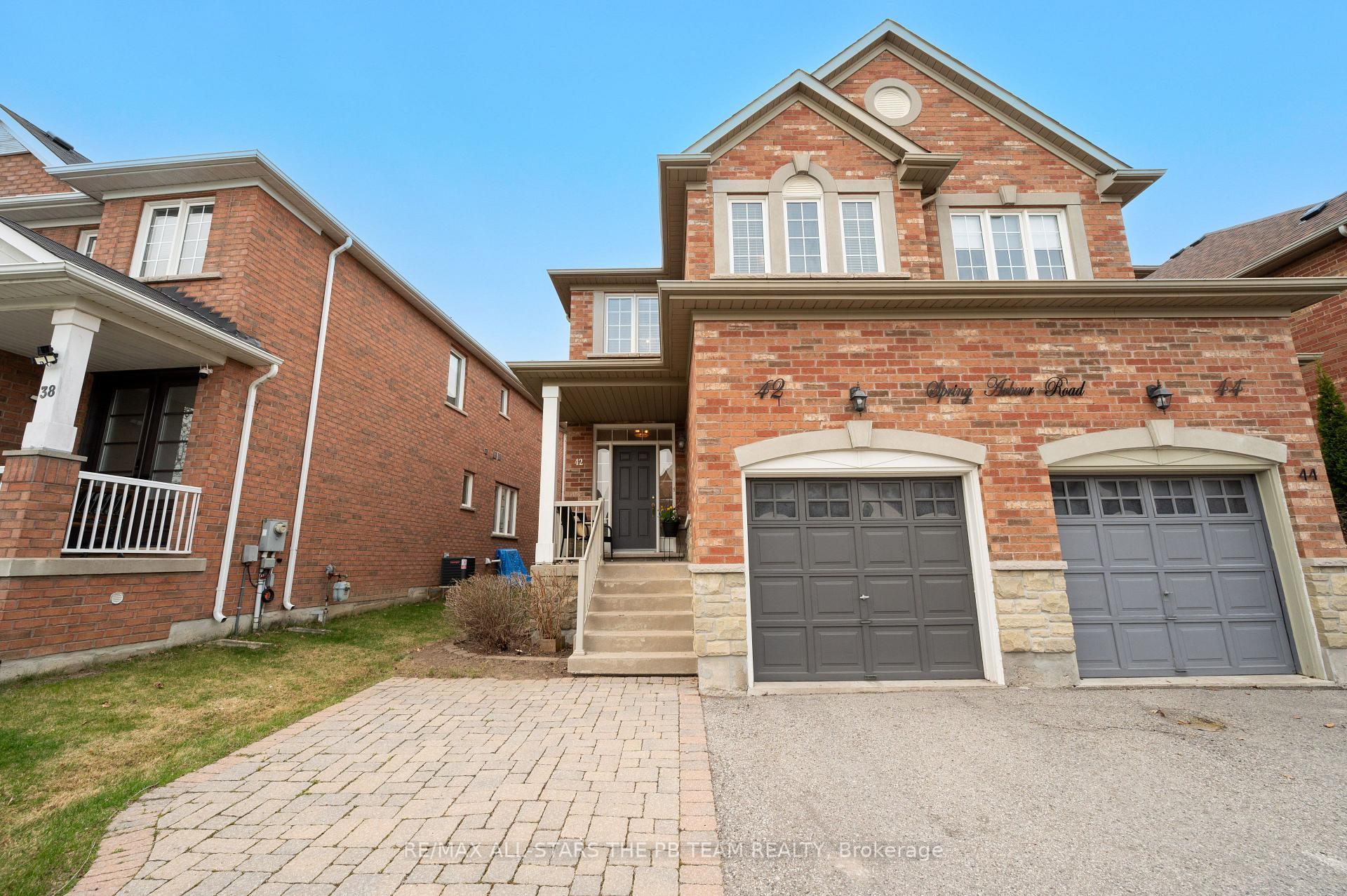 Photo 1 of 42 Spring Arbour Road, Vaughan, Patterson — HOMEH