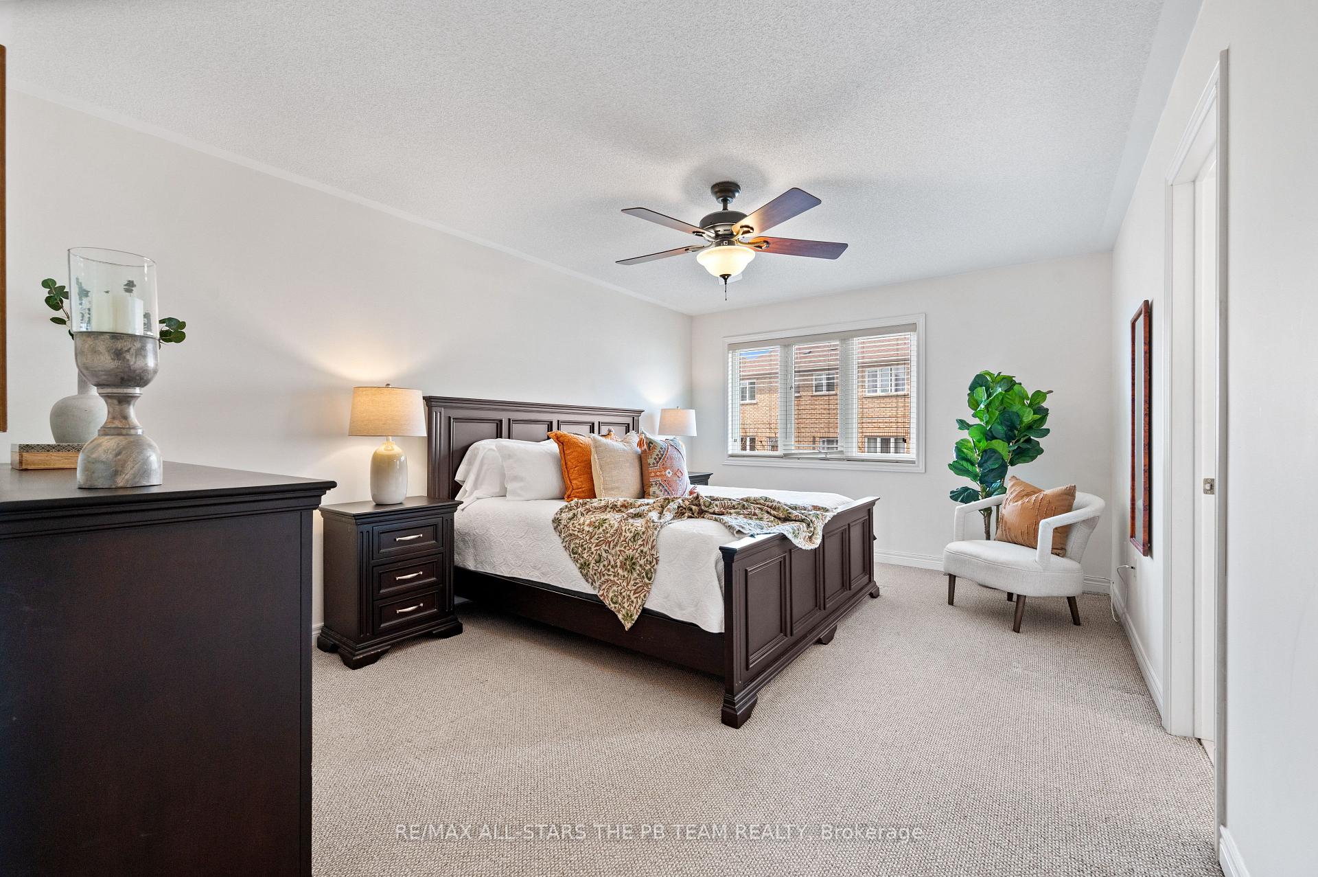 Photo 21 of 42 Spring Arbour Road, Vaughan, Patterson — HOMEH