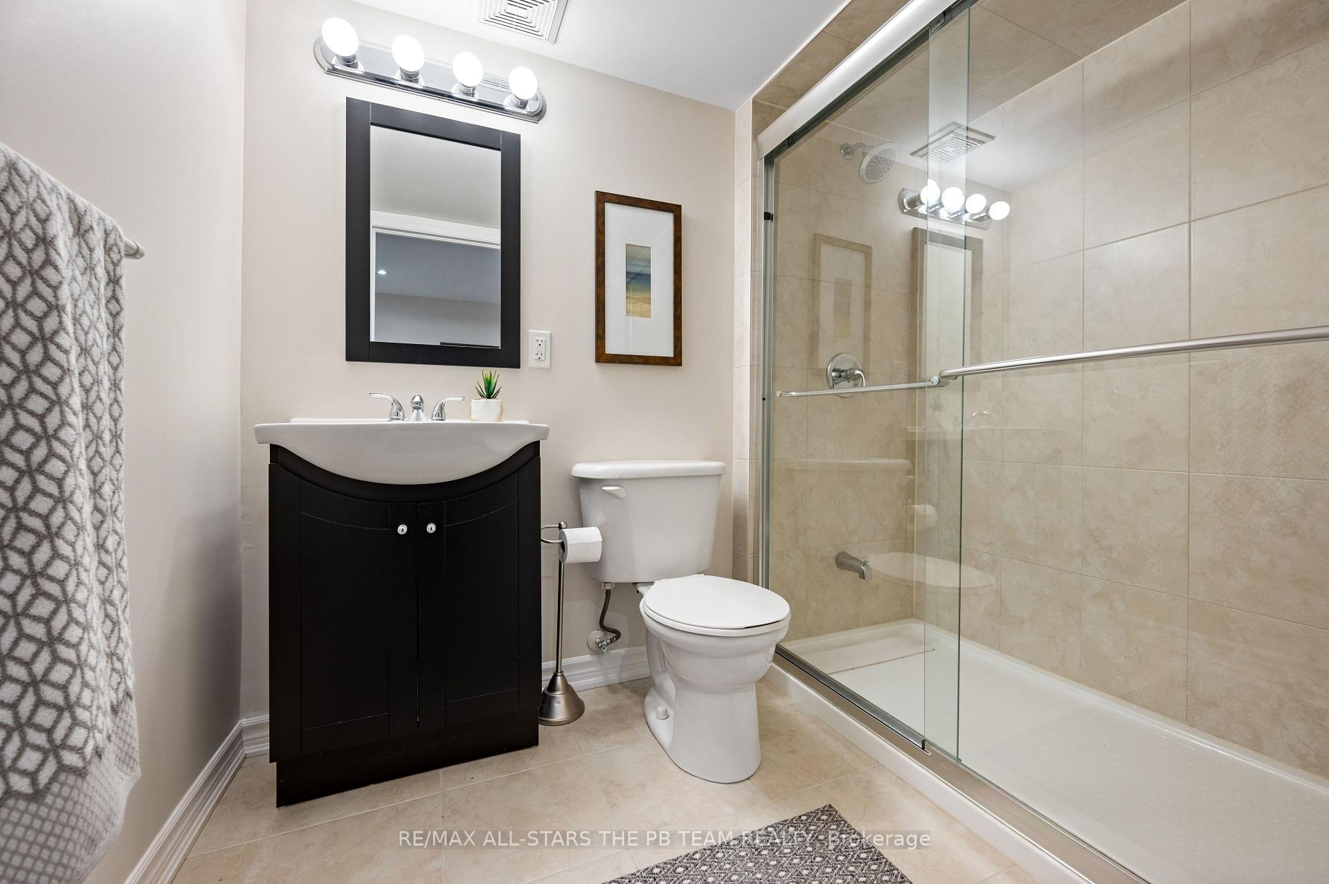 Photo 38 of 42 Spring Arbour Road, Vaughan, Patterson — HOMEH