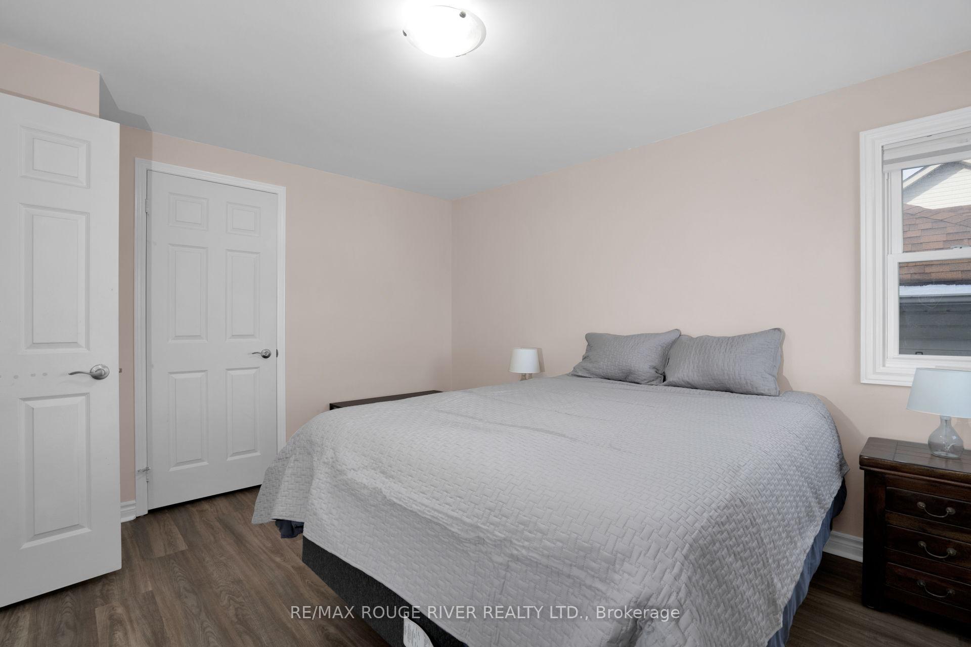 Photo 29 of 577 Woodmount Crescent, Oshawa, Samac — HOMEH