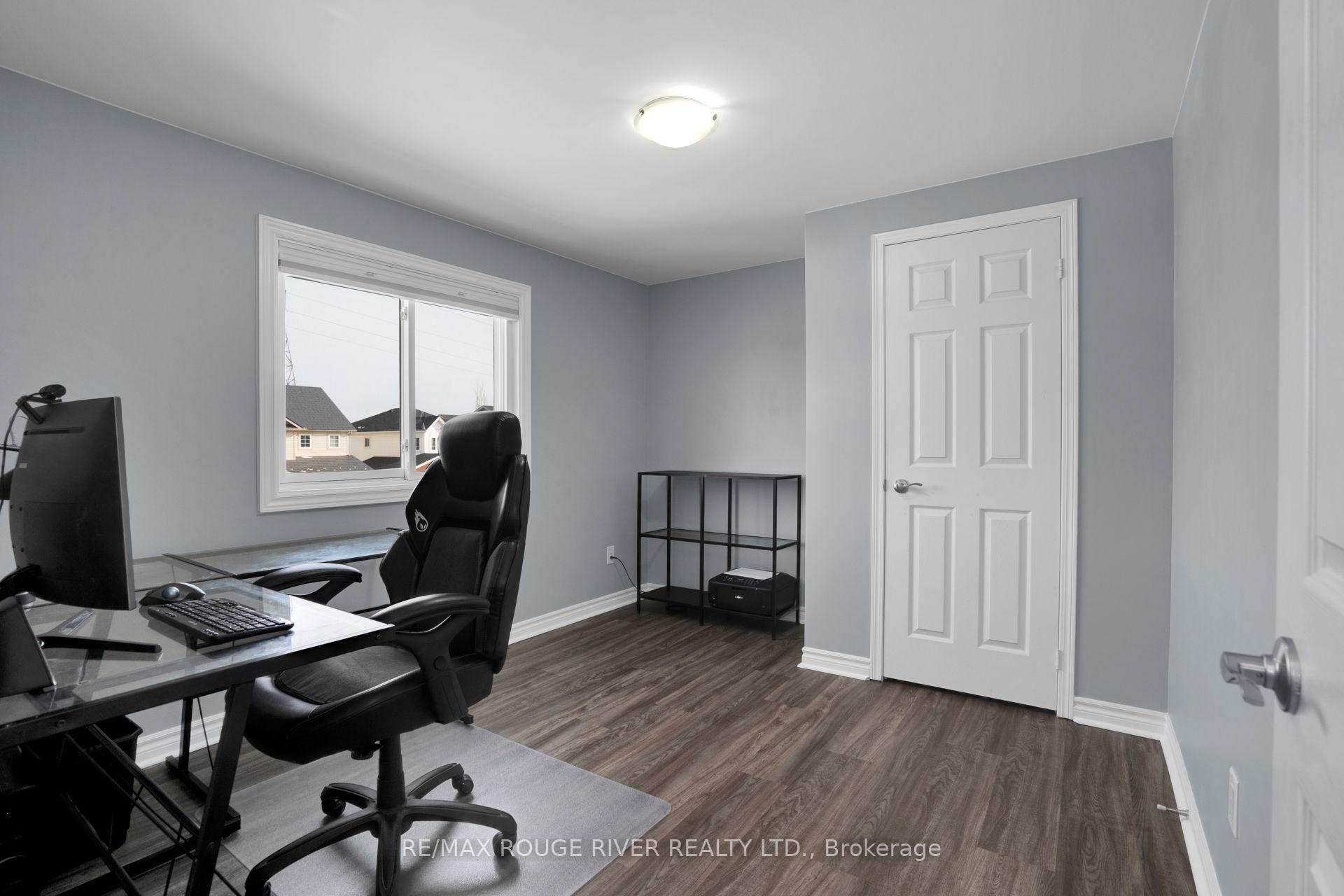 Photo 30 of 577 Woodmount Crescent, Oshawa, Samac — HOMEH