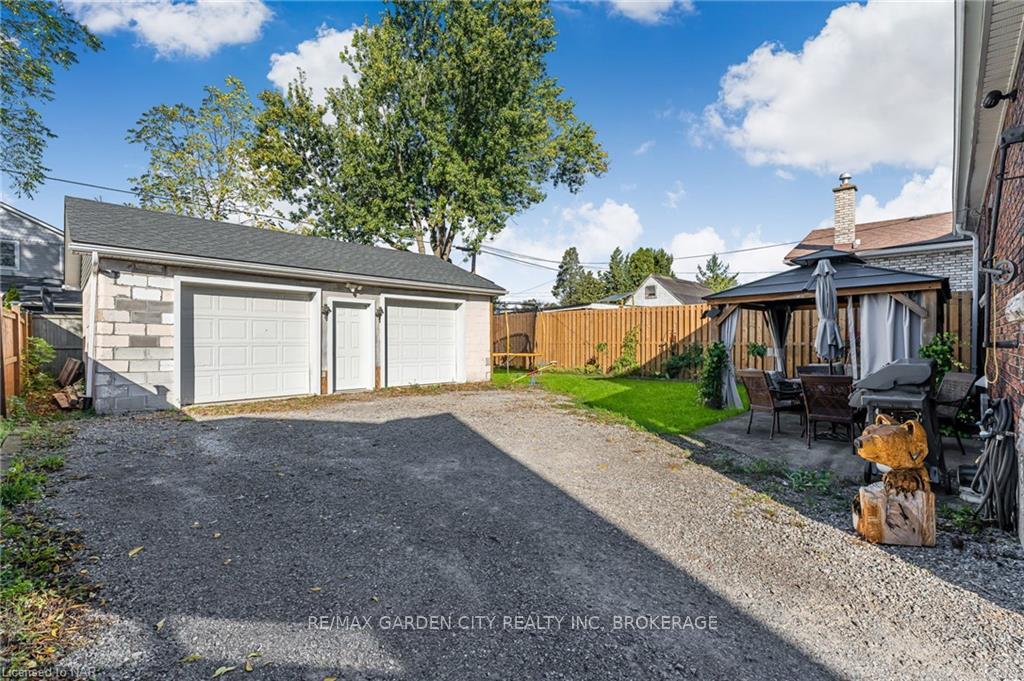 Photo 29 of 548 Wright Street, Welland, Lincoln/Crowland — HOMEH