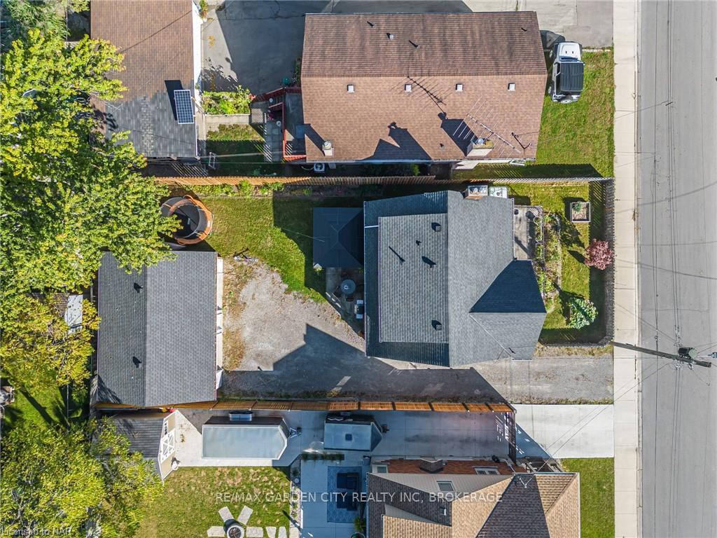 Photo 34 of 548 Wright Street, Welland, Lincoln/Crowland — HOMEH