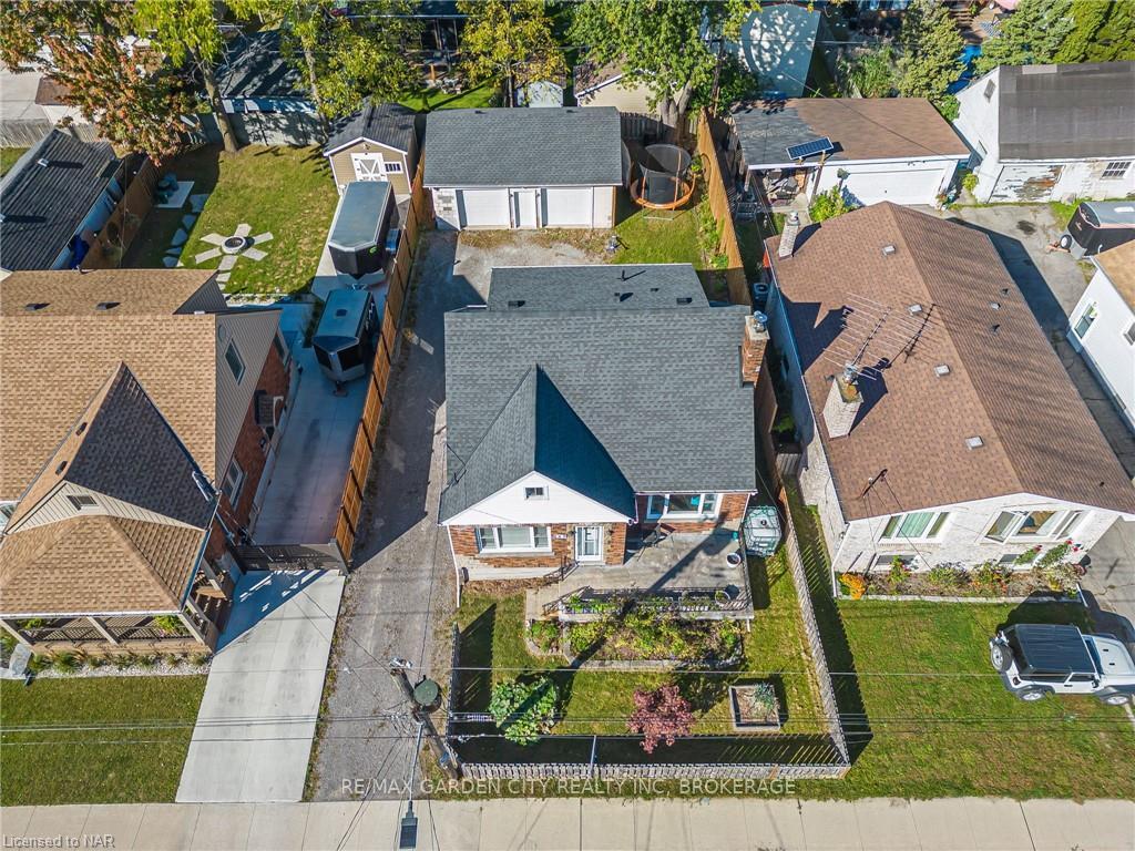 Photo 35 of 548 Wright Street, Welland, Lincoln/Crowland — HOMEH