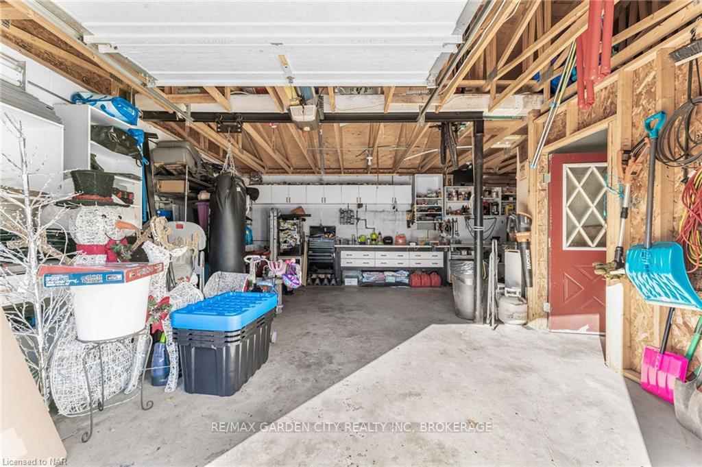 Photo 37 of 548 Wright Street, Welland, Lincoln/Crowland — HOMEH