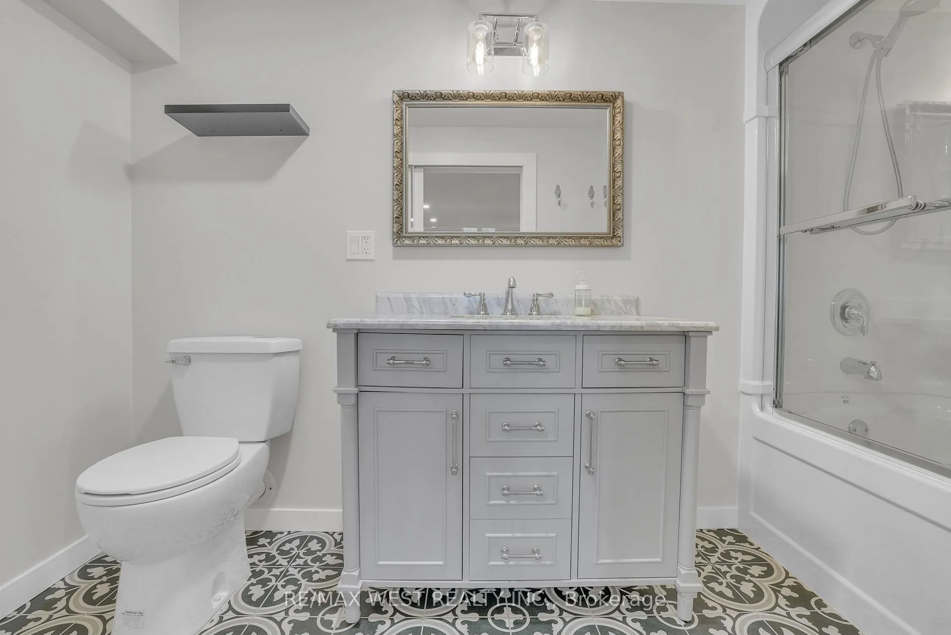 Photo 15 of 2219 County 42 Road, Clearview, Rural Clearview — HOMEH
