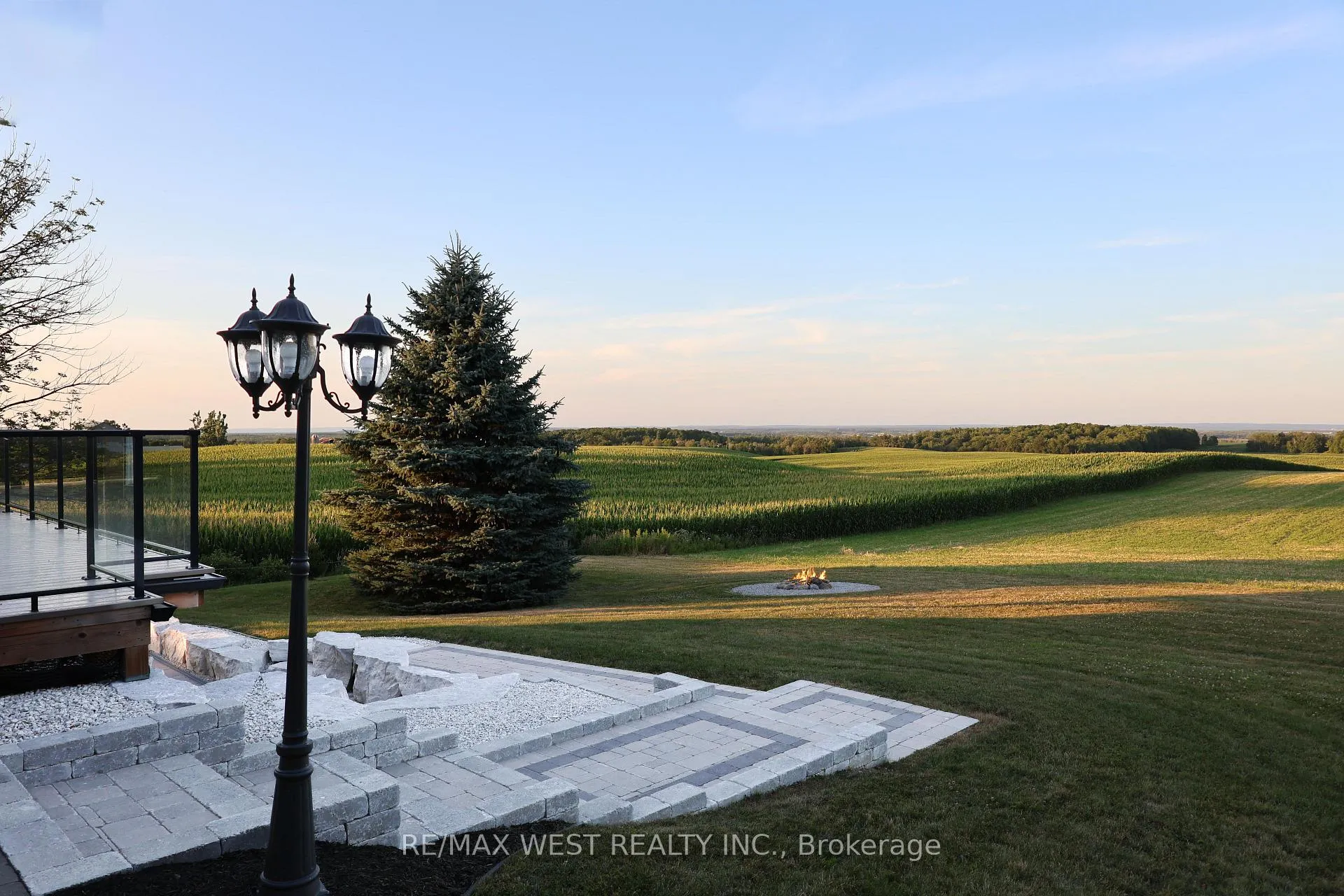 Photo 18 of 2219 County 42 Road, Clearview, Rural Clearview — HOMEH