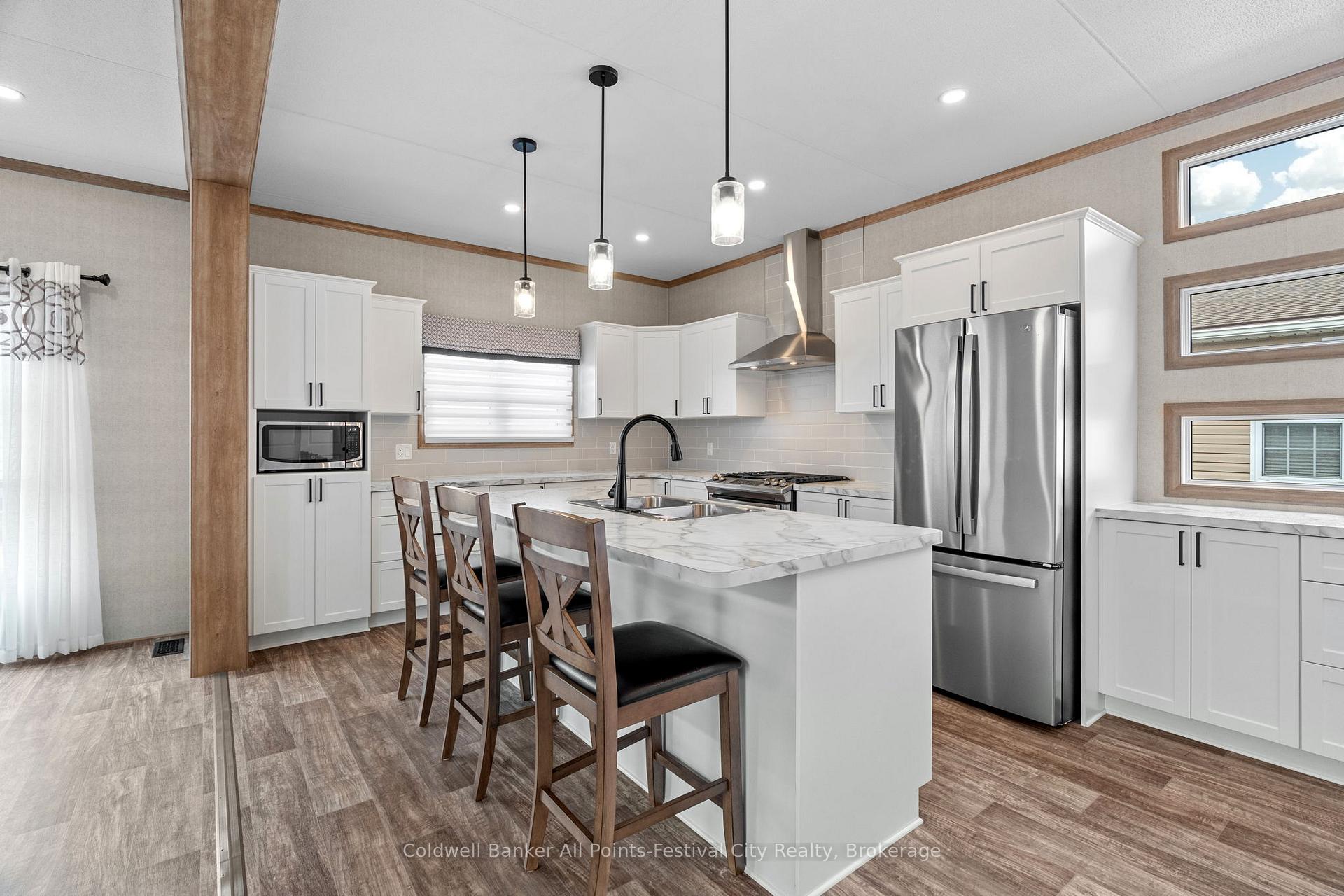 Photo 10 of 118 Sandbagger Crescent, Central Huron, Goderich Twp — HOMEH