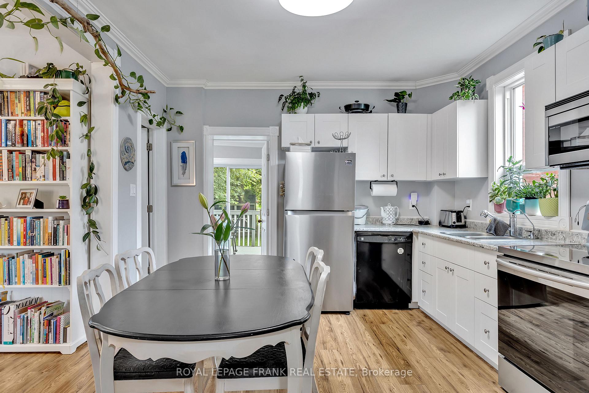 Photo 6 of 178 Stewart Street, Peterborough, Town Ward 3 — HOMEH