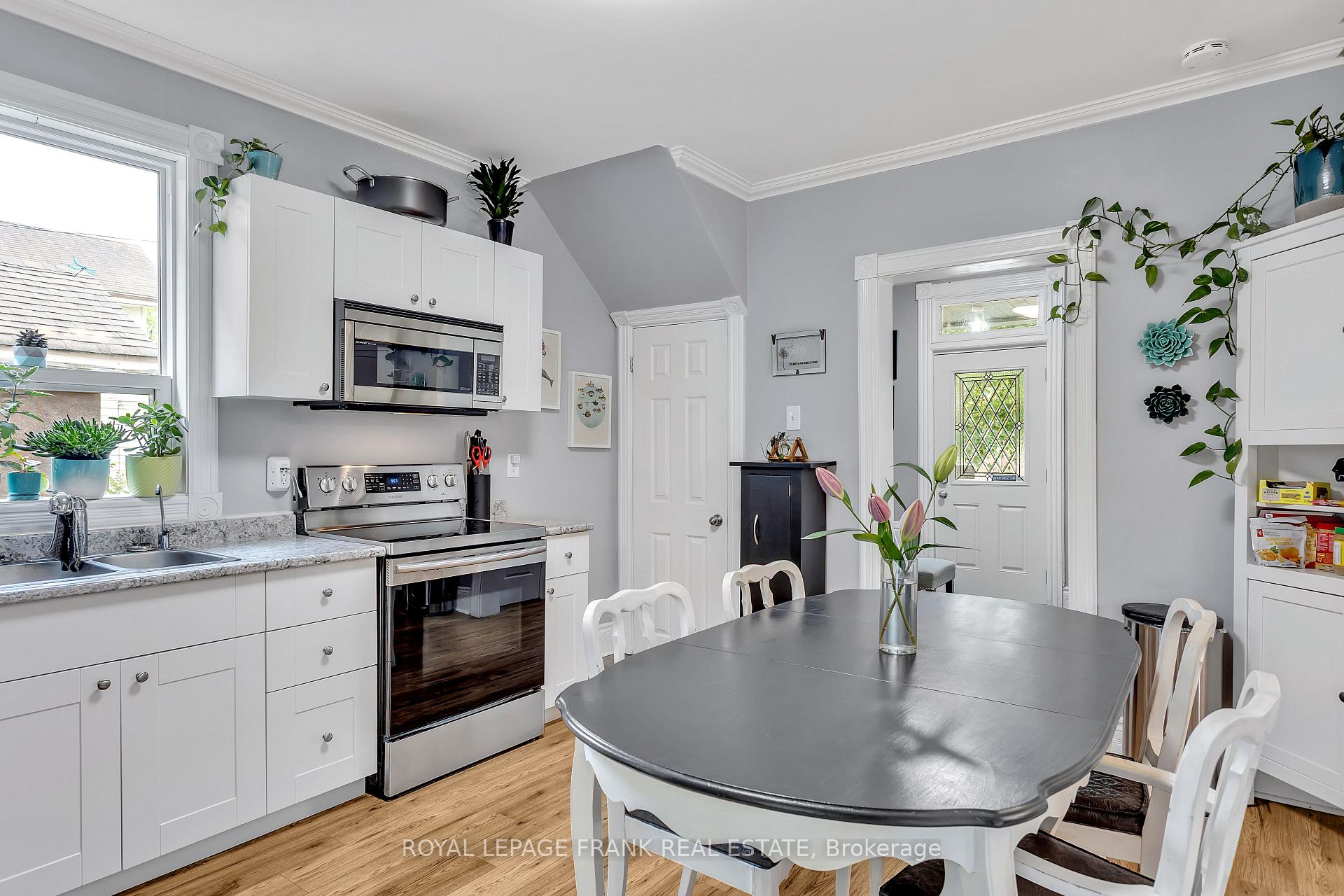 Photo 9 of 178 Stewart Street, Peterborough, Town Ward 3 — HOMEH
