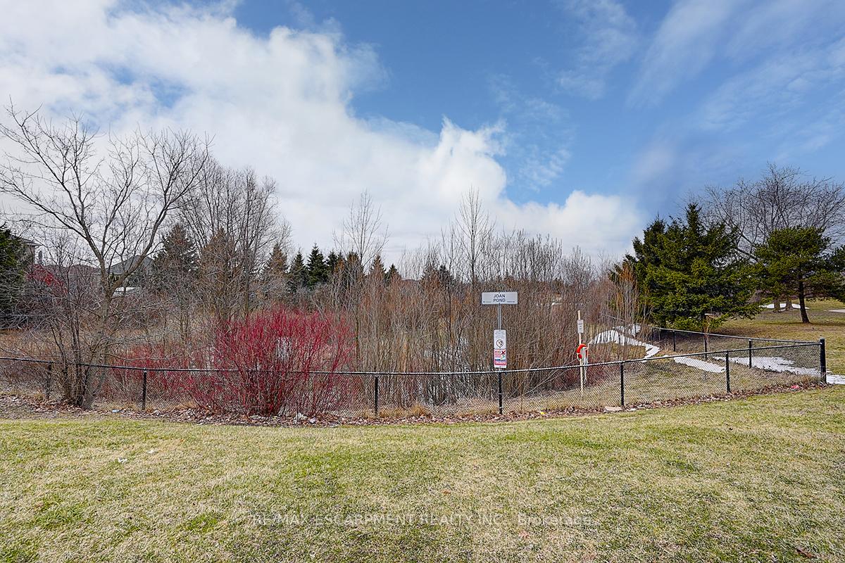 Photo 31 of 11 Rosanna Crescent, Vaughan, Maple — HOMEH