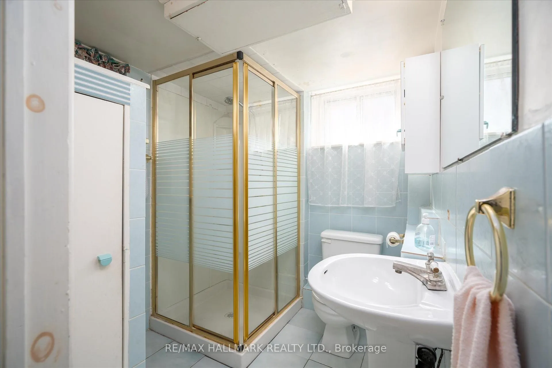 Photo 28 of 3782 St.Clair Avenue E, Scarborough, Cliffcrest — HOMEH