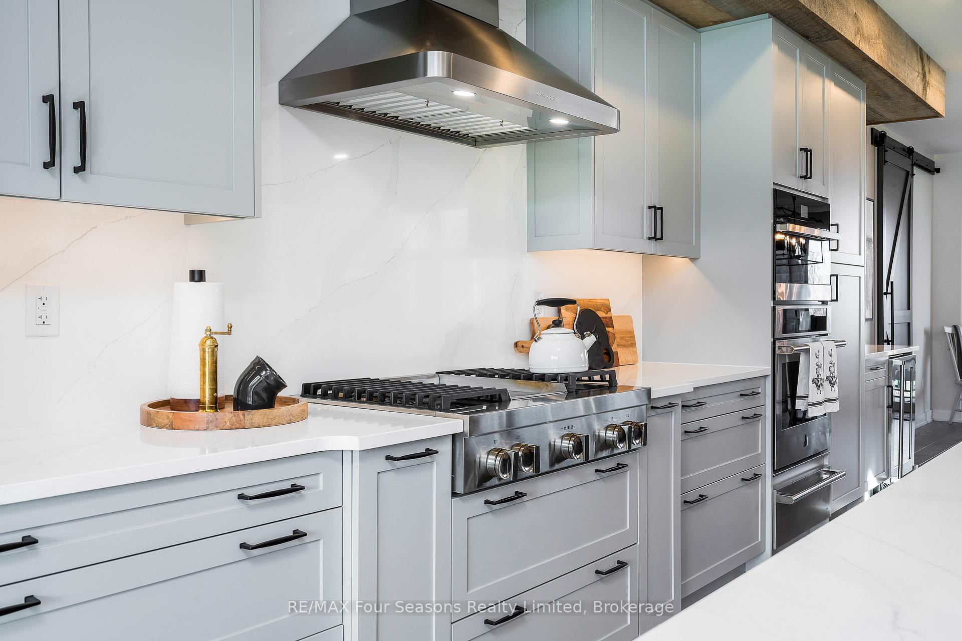 Photo 22 of 176 Springside Crescent, Blue Mountains — HOMEH