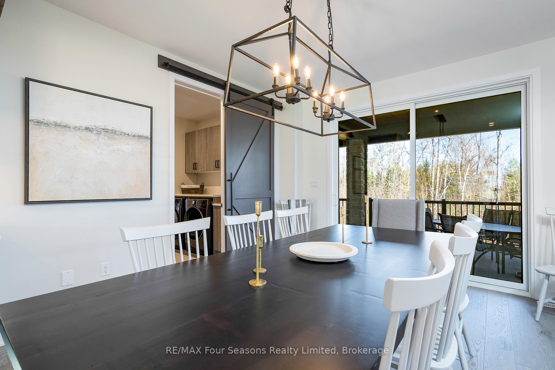 Photo 23 of 176 Springside Crescent, Blue Mountains — HOMEH