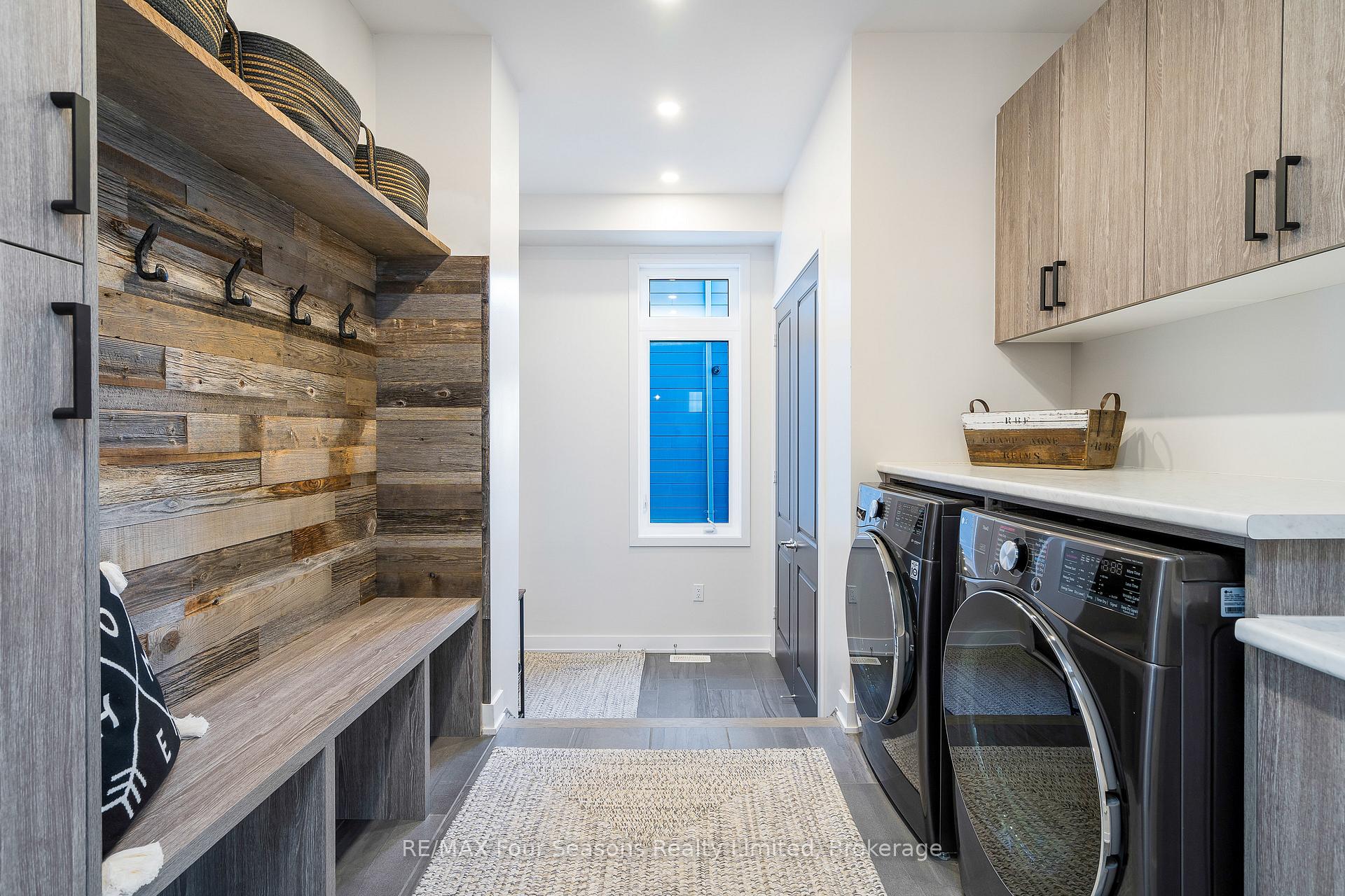 Photo 25 of 176 Springside Crescent, Blue Mountains — HOMEH