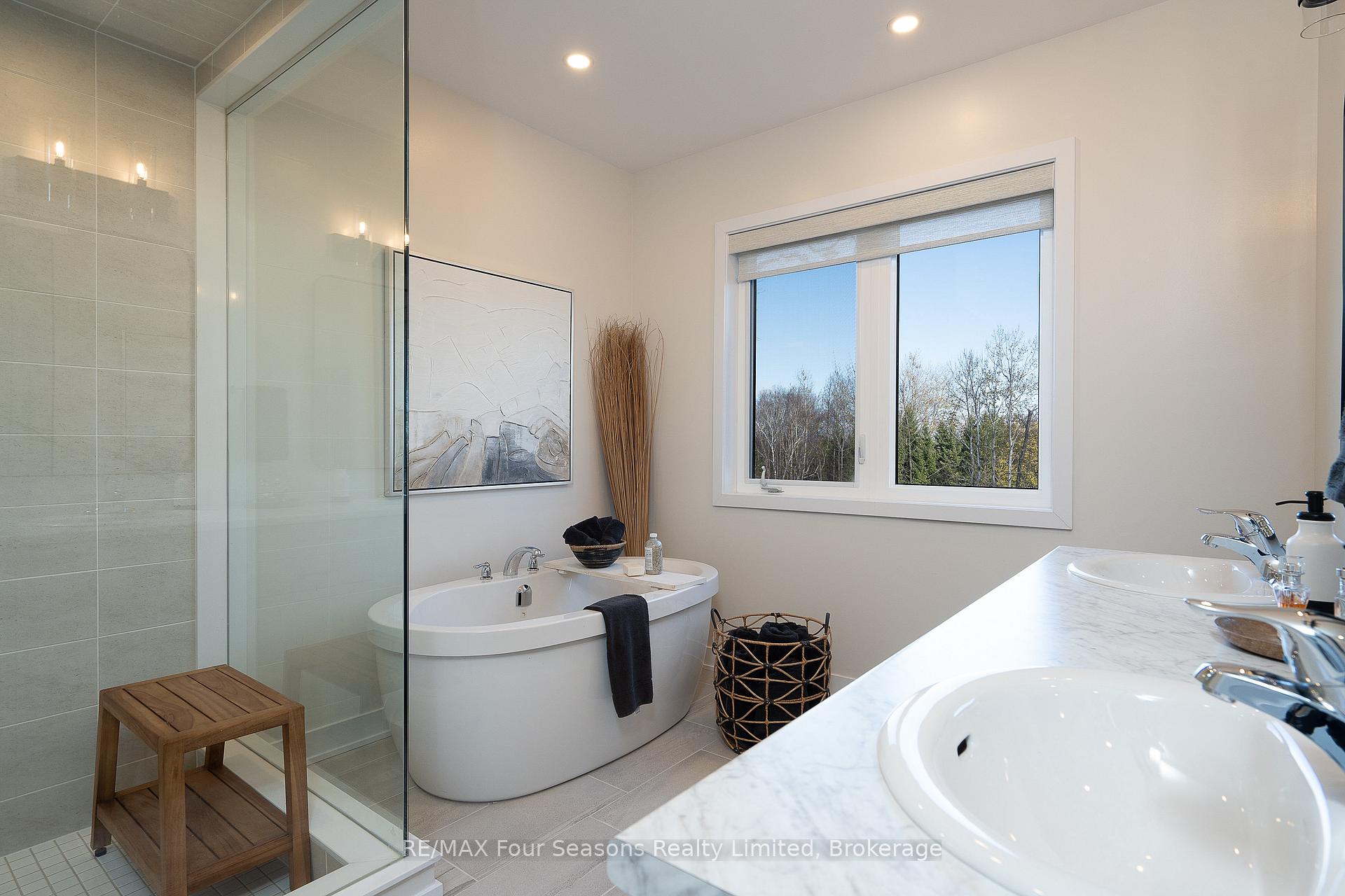 Photo 33 of 176 Springside Crescent, Blue Mountains — HOMEH