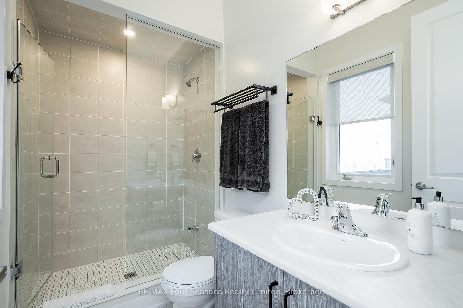 Photo 49 of 176 Springside Crescent, Blue Mountains — HOMEH