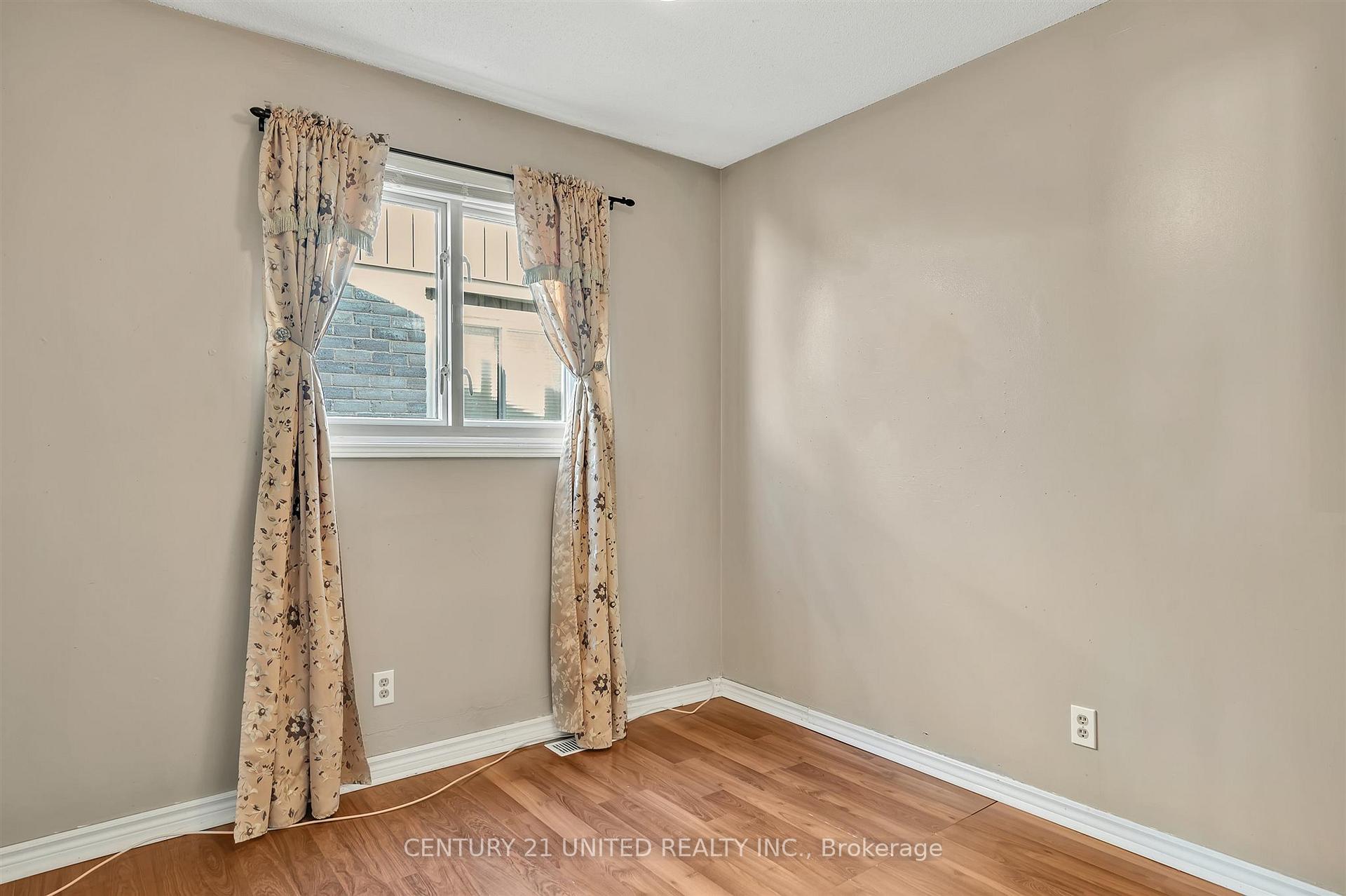 Photo 27 of 719 Mountain Ash Road, Peterborough, Otonabee Ward 1 — HOMEH