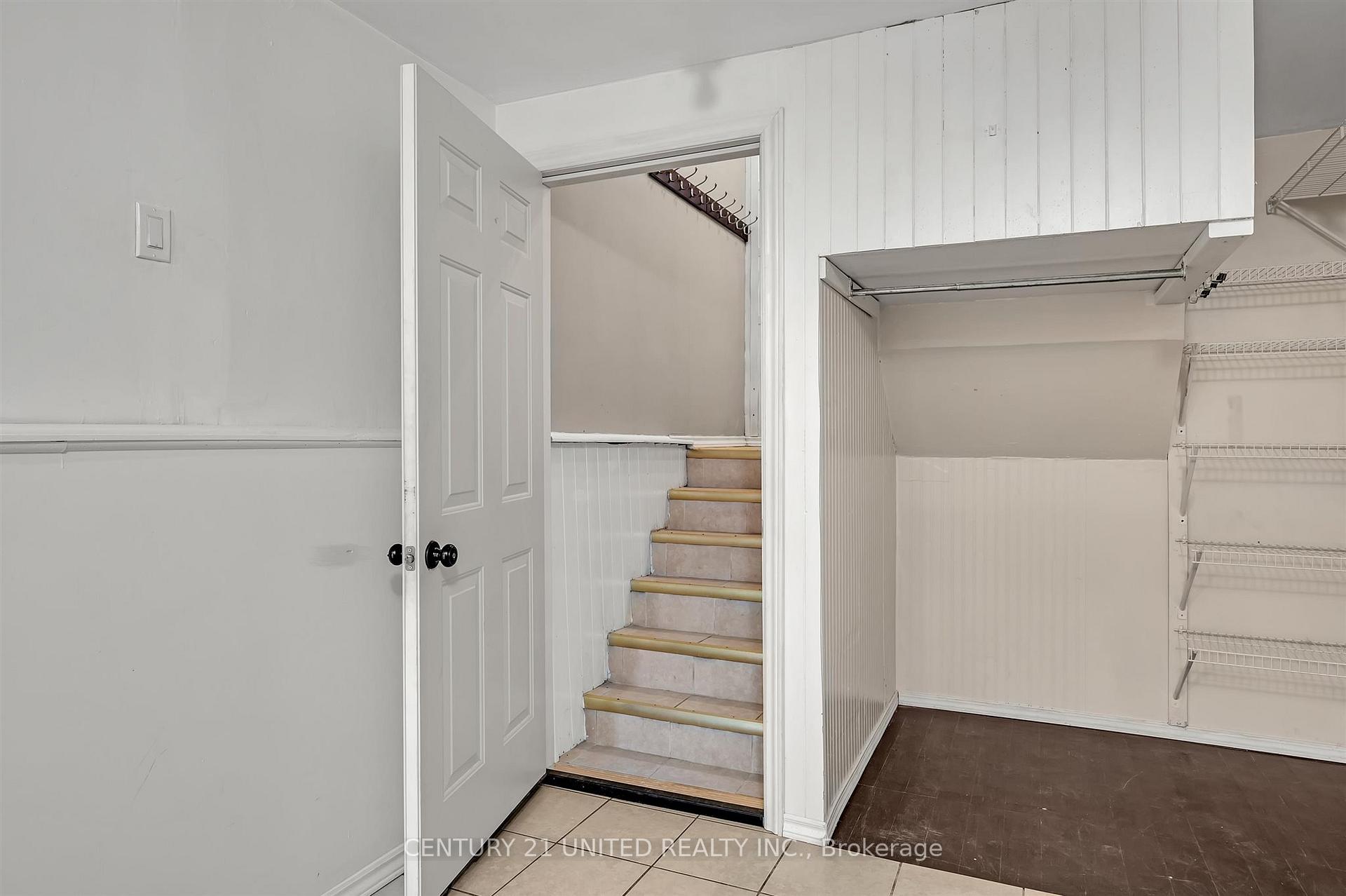 Photo 29 of 719 Mountain Ash Road, Peterborough, Otonabee Ward 1 — HOMEH