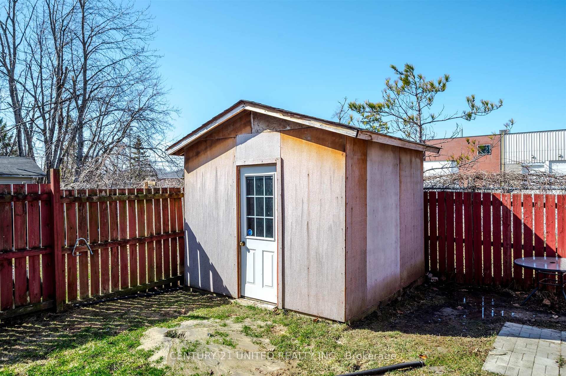 Photo 43 of 719 Mountain Ash Road, Peterborough, Otonabee Ward 1 — HOMEH