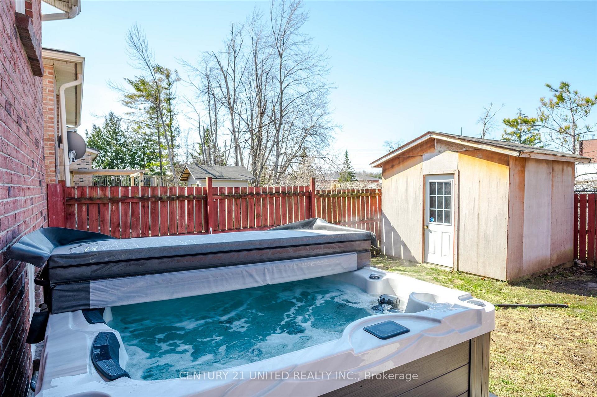 Photo 45 of 719 Mountain Ash Road, Peterborough, Otonabee Ward 1 — HOMEH