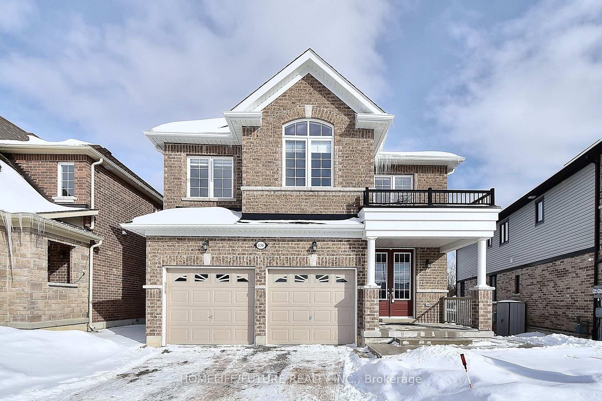 Front of 656 Lemay Grove