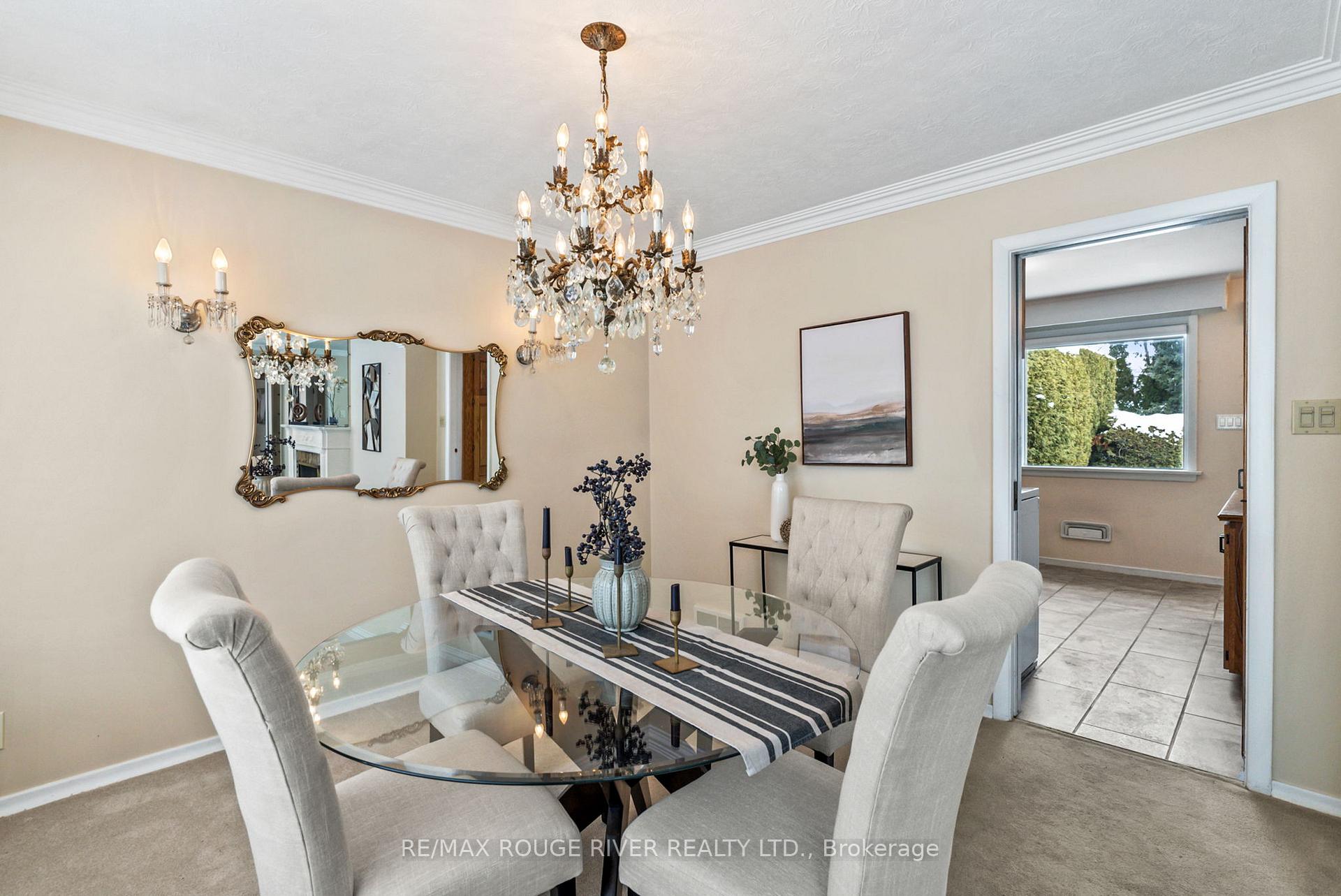 Photo 12 of 811 Bessborough Drive, Oshawa, Centennial — HOMEH