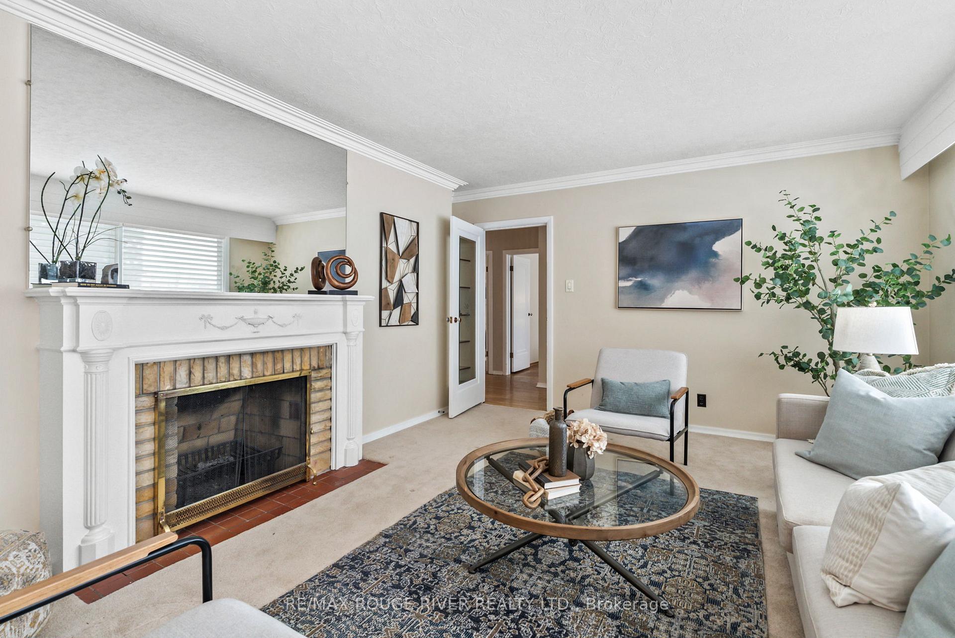 Photo 13 of 811 Bessborough Drive, Oshawa, Centennial — HOMEH