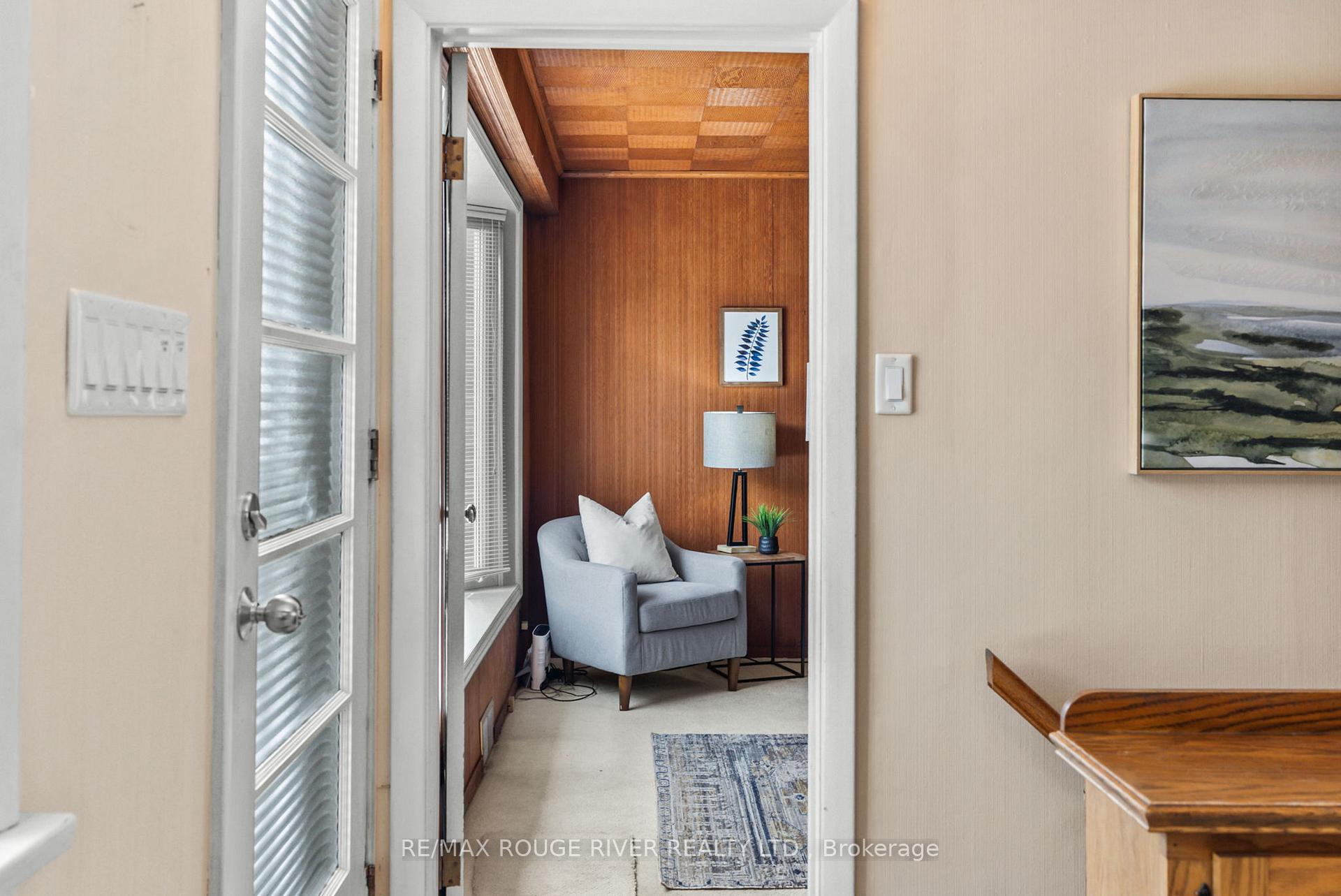 Photo 18 of 811 Bessborough Drive, Oshawa, Centennial — HOMEH