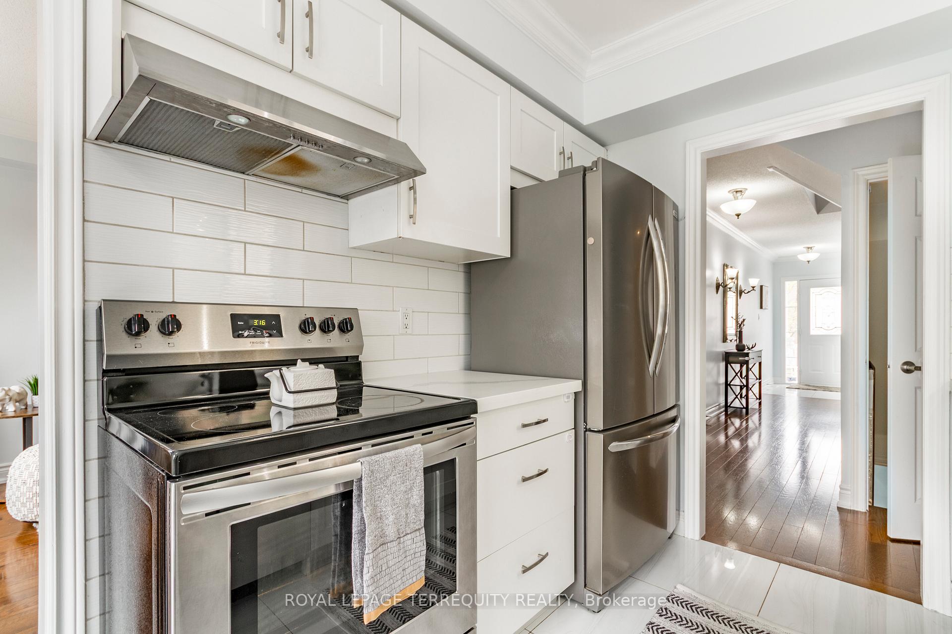 Photo 9 of 155 Monte Carlo Drive, Vaughan, Sonoma Heights — HOMEH